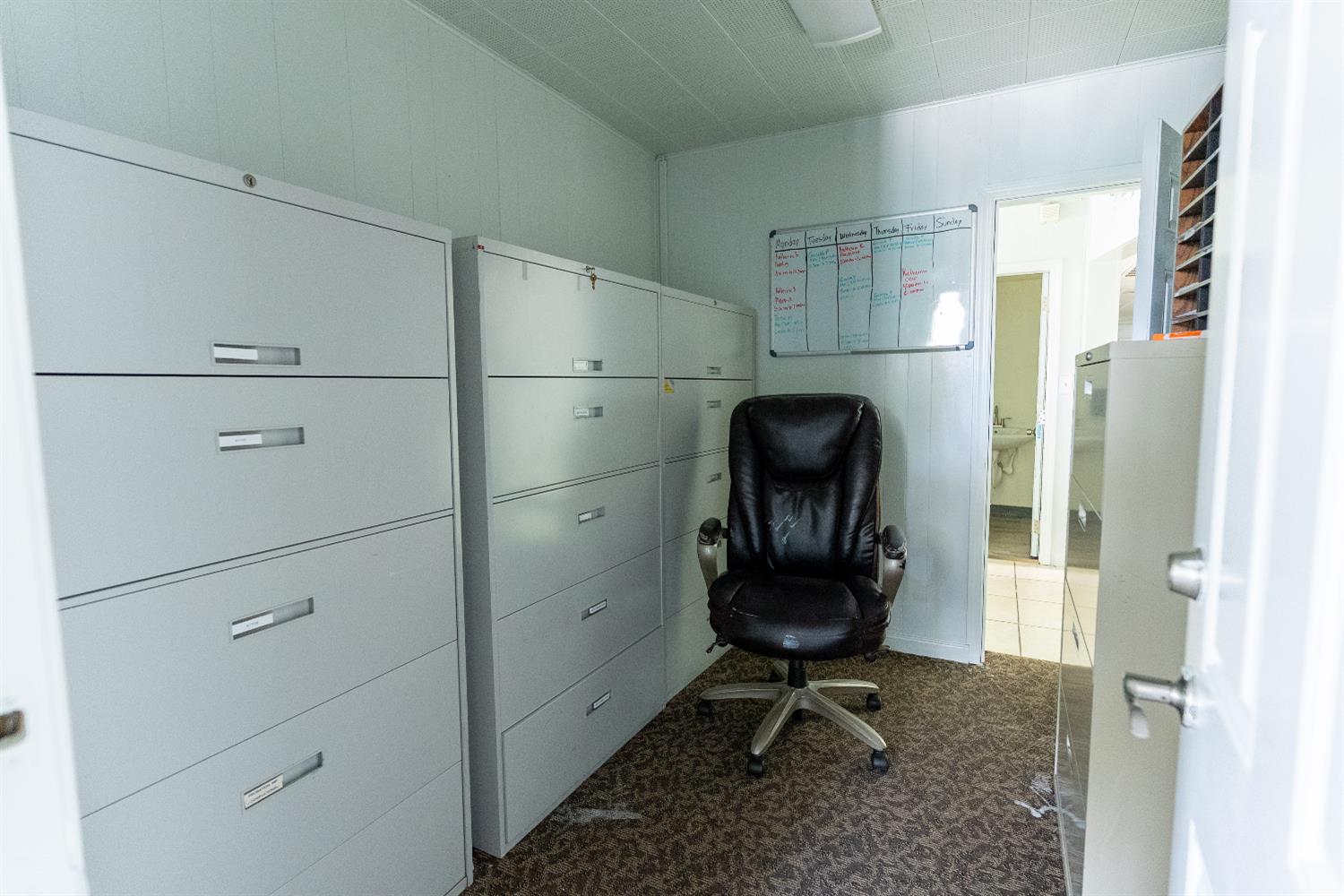 747 E Weldon Ave, Fresno, CA 93704