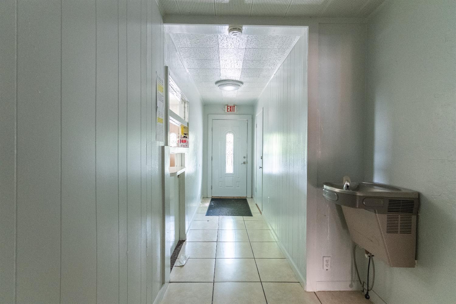 747 E Weldon Ave, Fresno, CA 93704