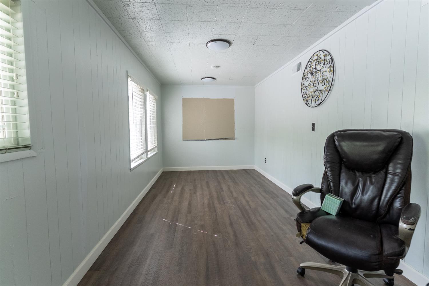 747 E Weldon Ave, Fresno, CA 93704