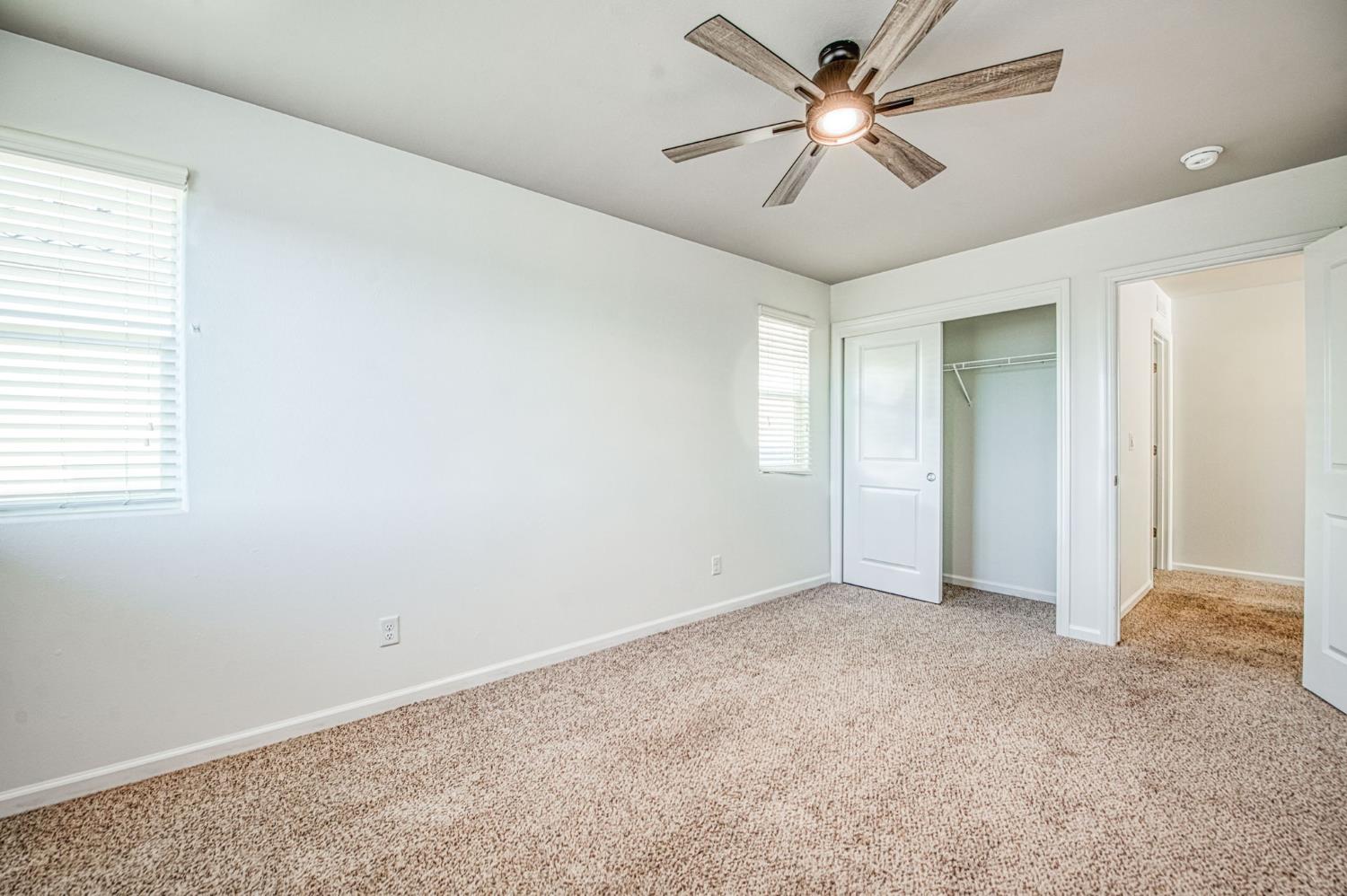 3660 Parkstone Way, Clovis, CA 93619