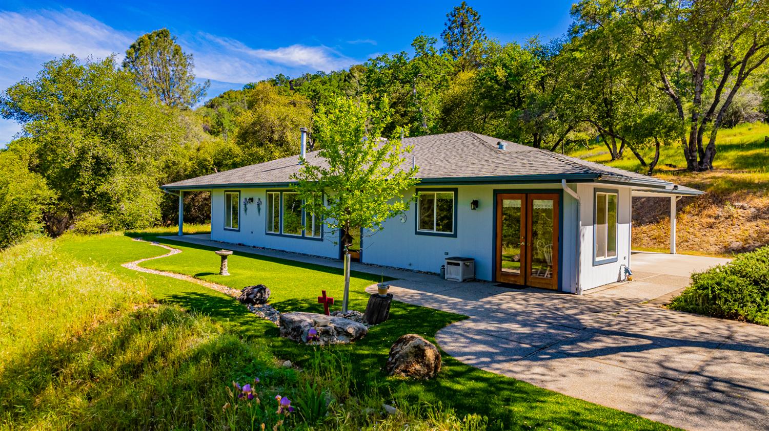 50359 Dovewood Ln, Oakhurst, CA 93644