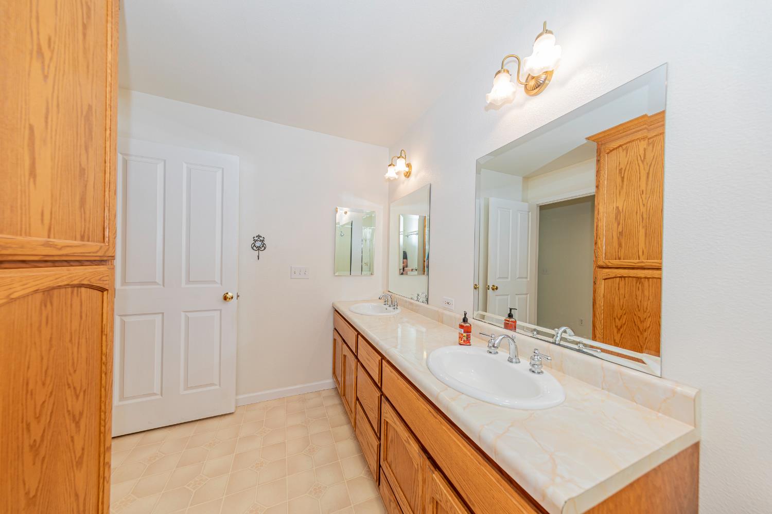 50359 Dovewood Ln, Oakhurst, CA 93644