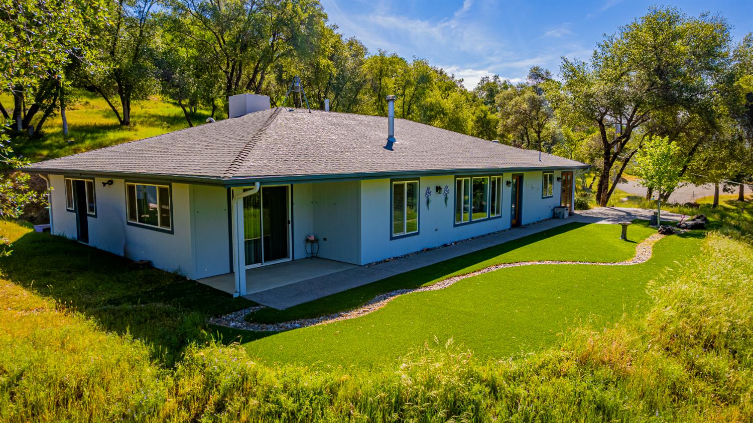 50359 Dovewood Ln, Oakhurst, CA 93644