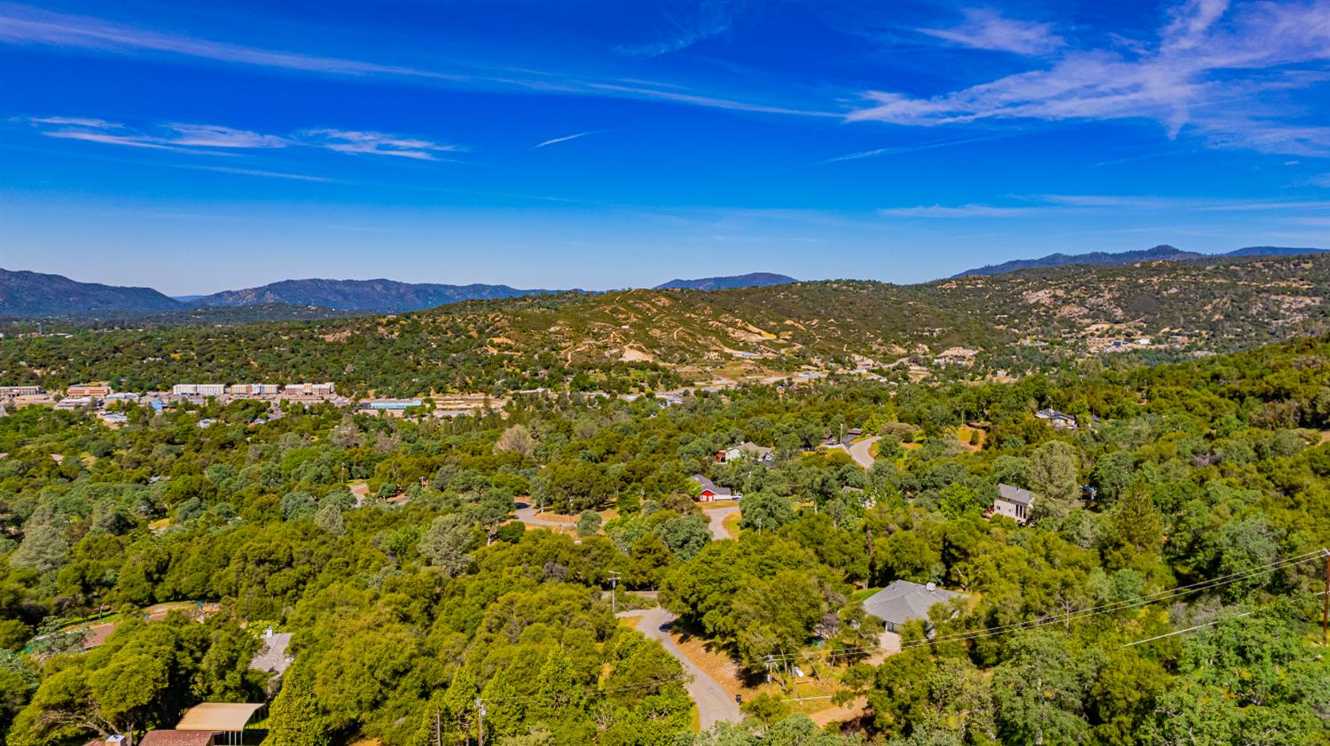 50359 Dovewood Ln, Oakhurst, CA 93644
