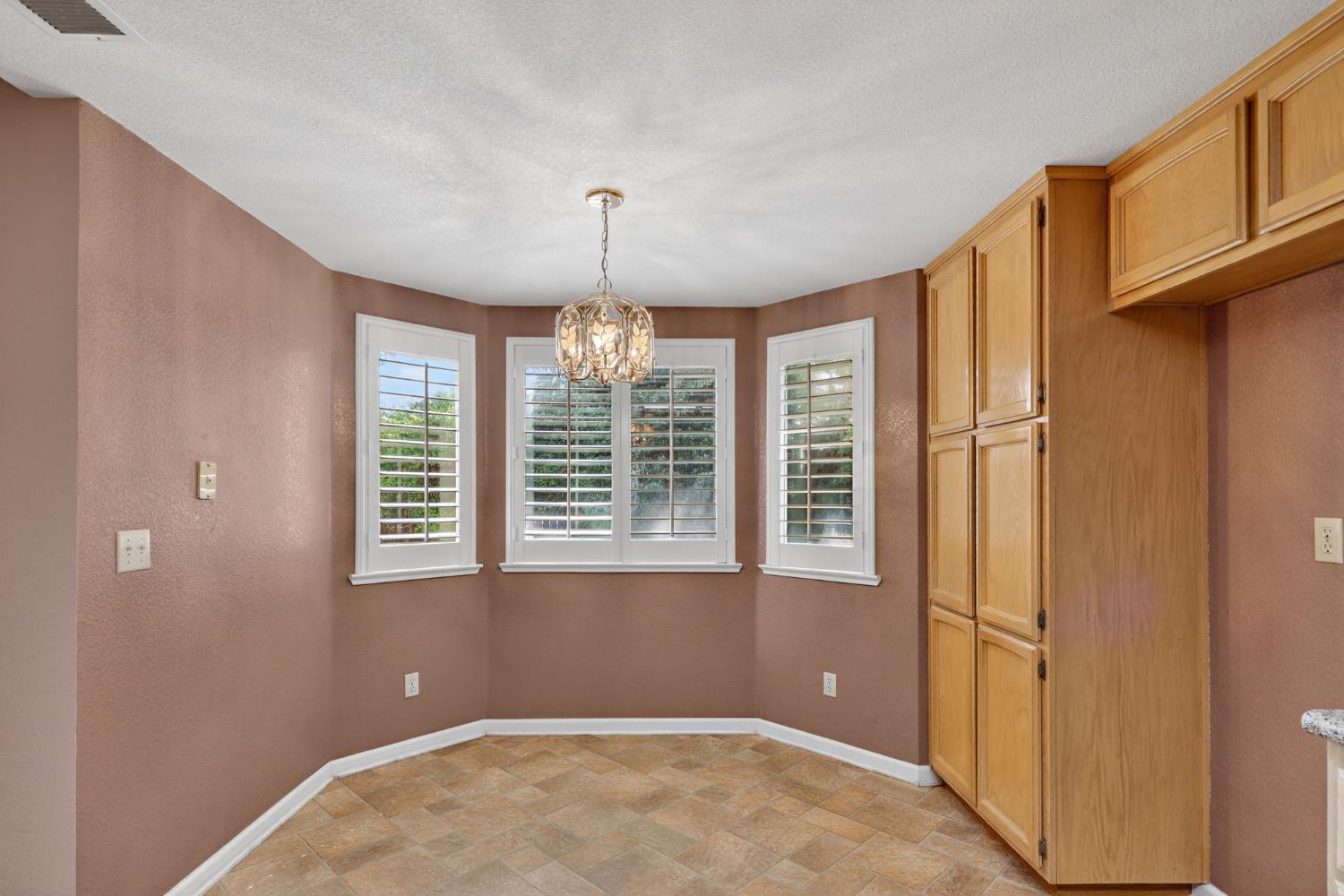 3406 Lago Ct, Merced, CA 95348