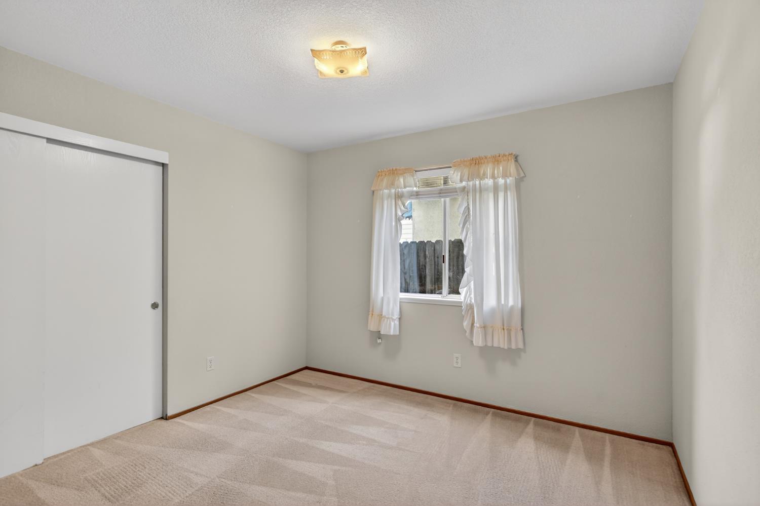 3406 Lago Ct, Merced, CA 95348