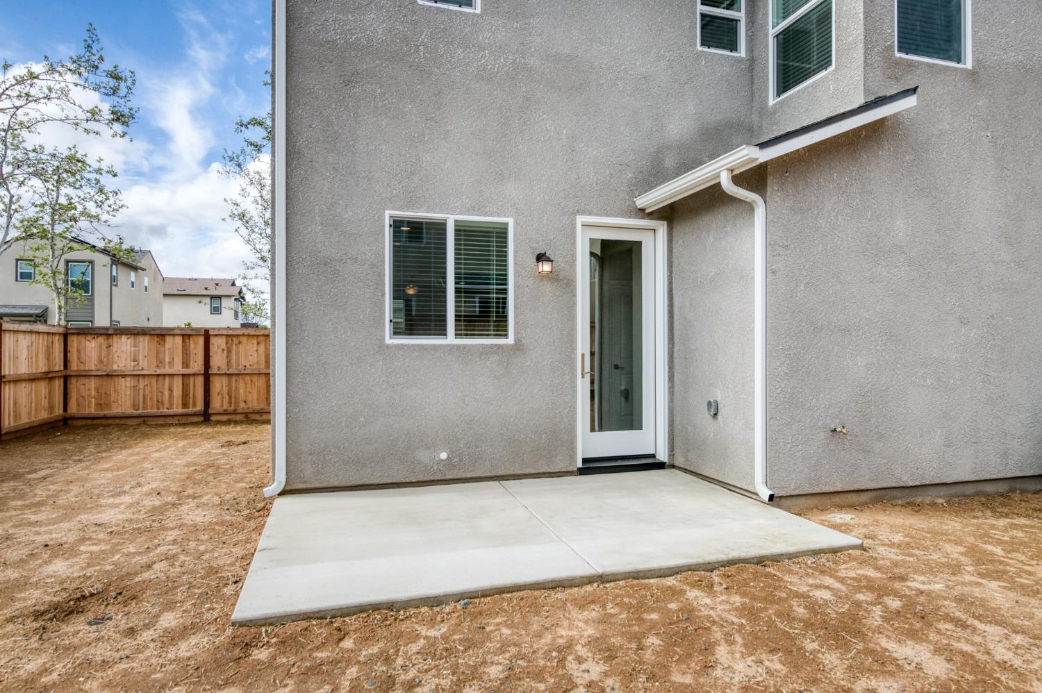 787 Laina Ave, Madera, CA 93636