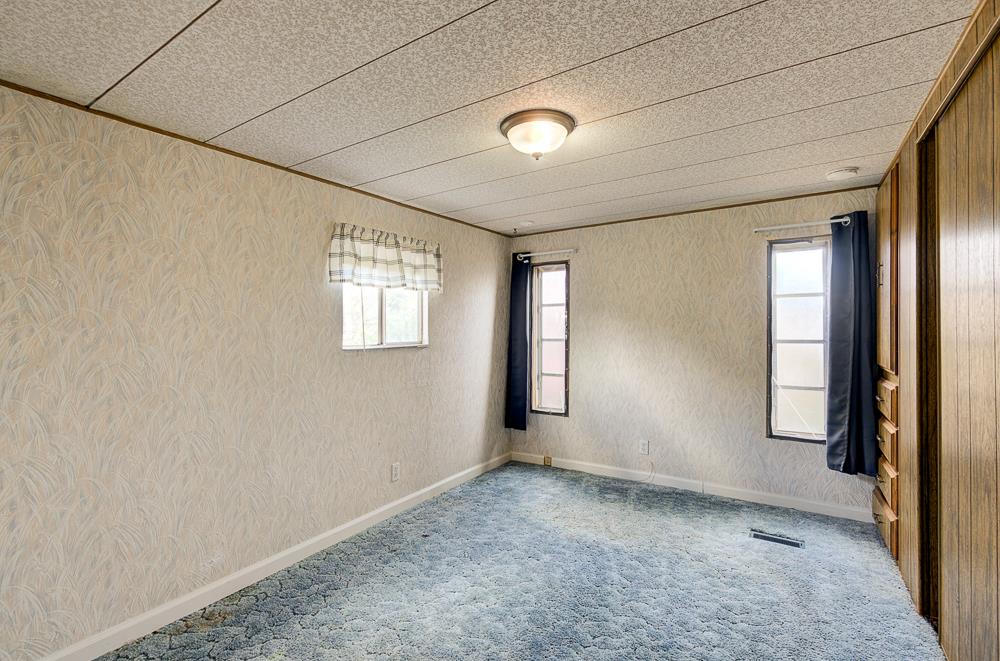 1724 Minnewawa #8, Clovis, CA 93612