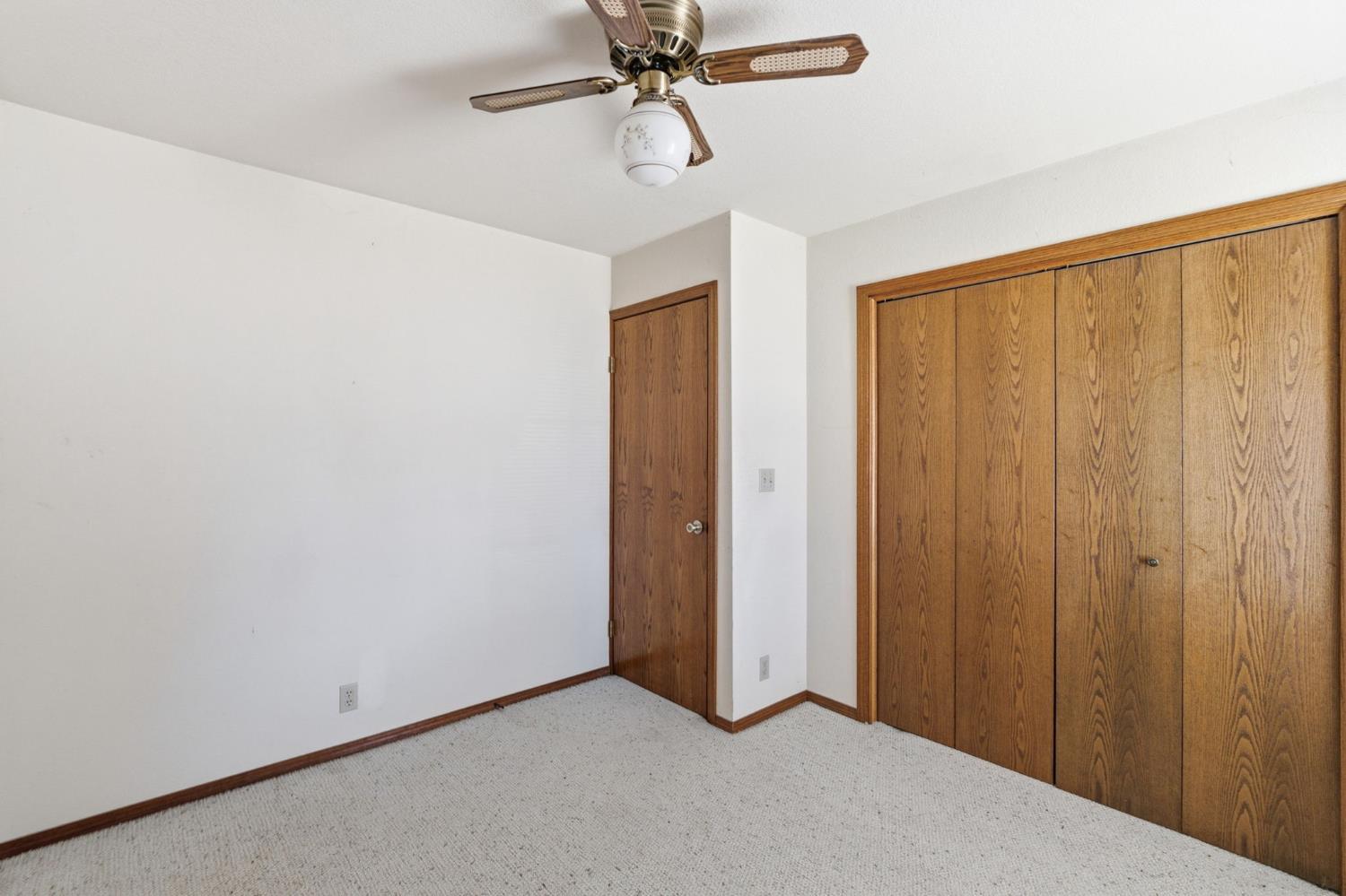 19098 Deane Dr, Madera, CA 93638