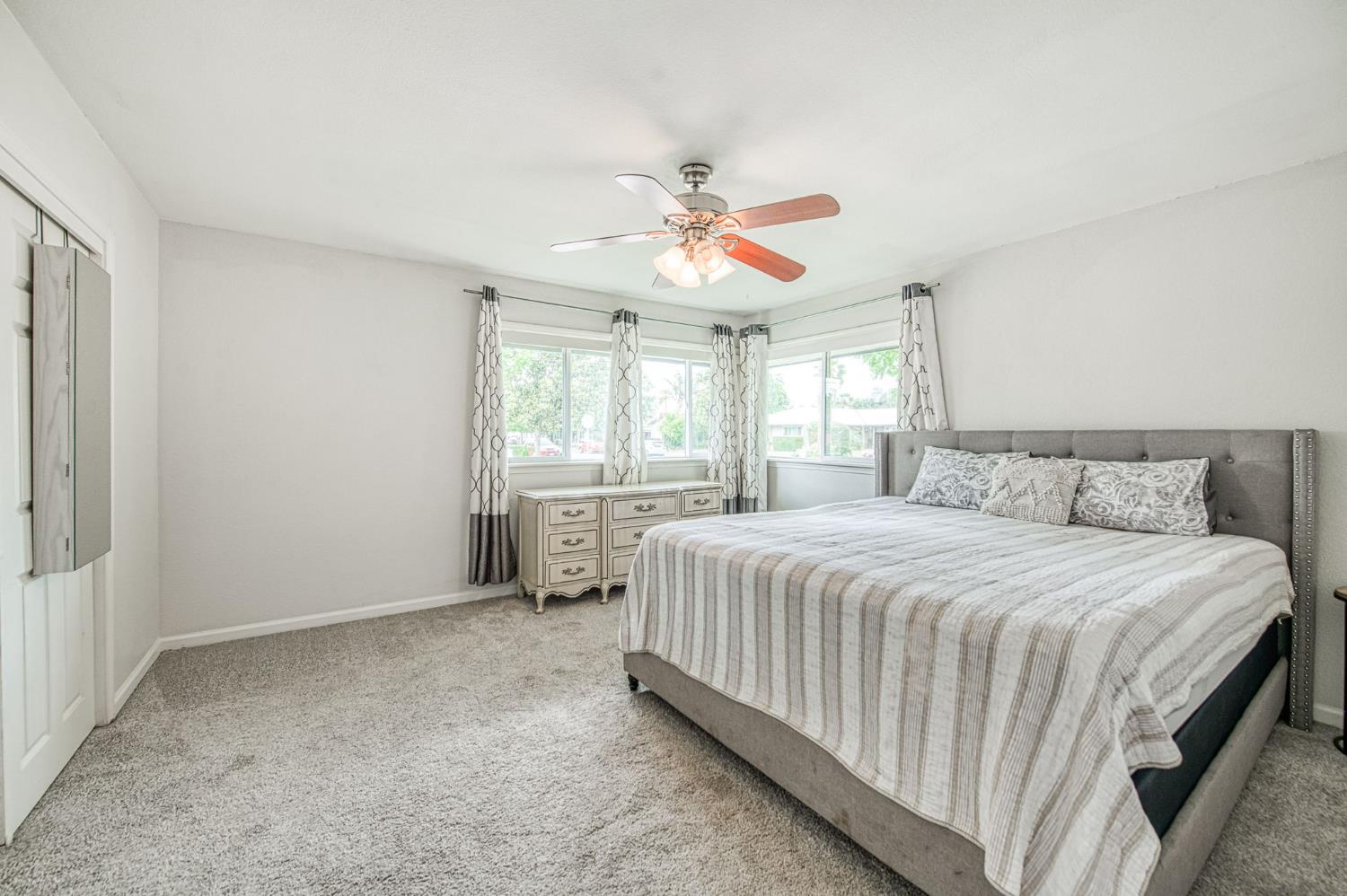 3334 N Harrison, Fresno, CA 93704