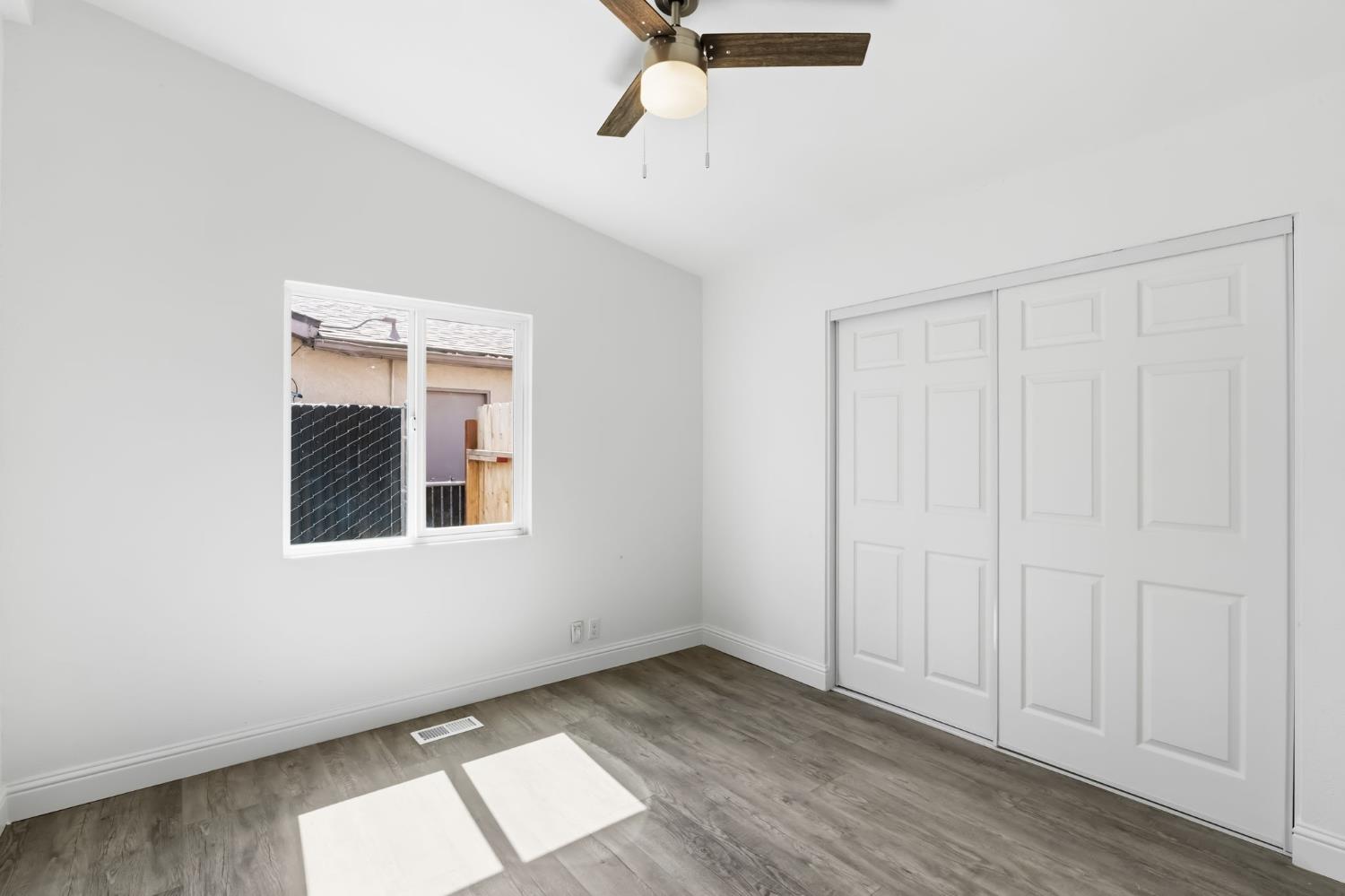 8420 4Th St, San Joaquin, CA 93660