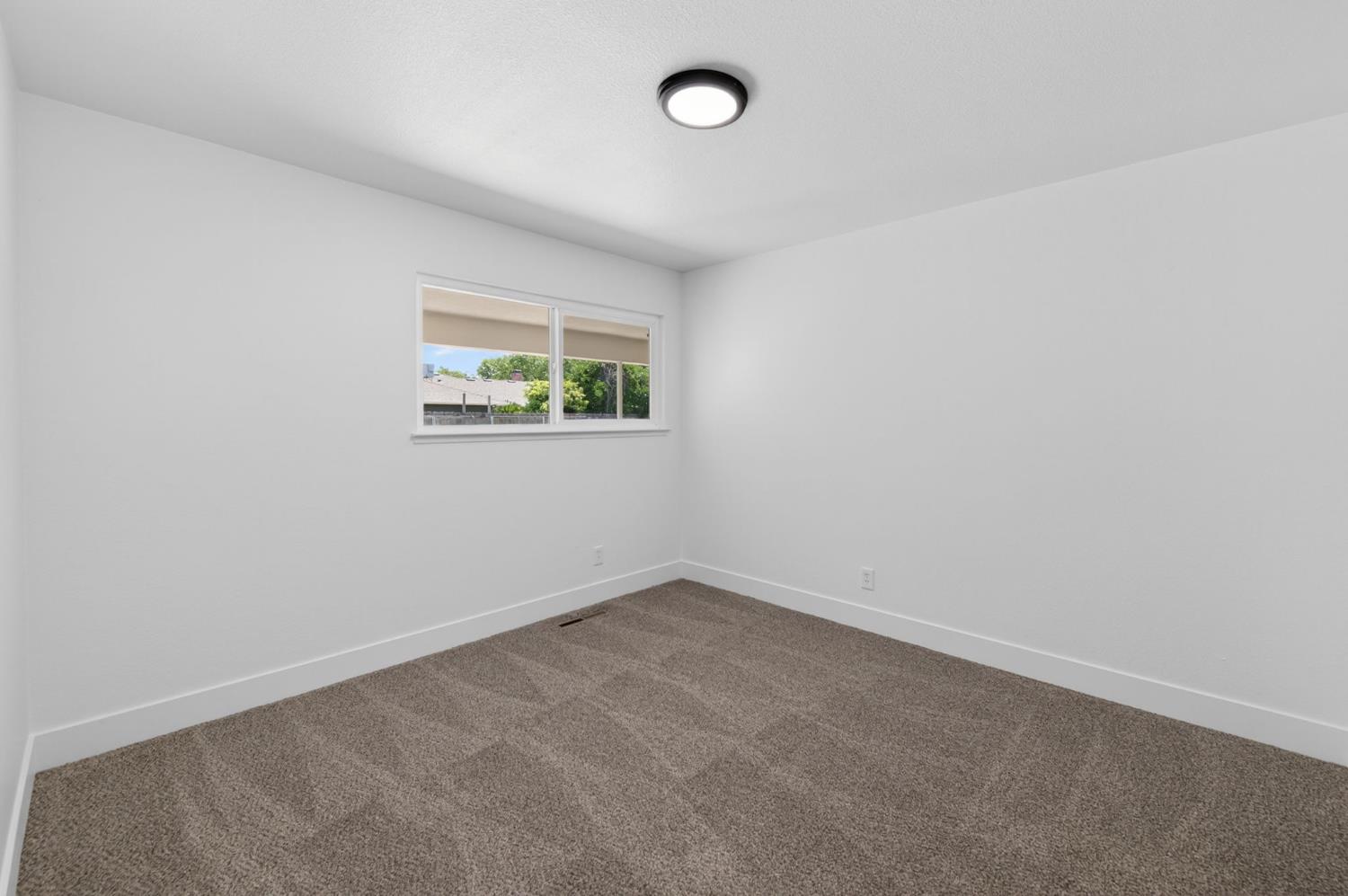 6616 N Chance Ave, Fresno, CA 93710