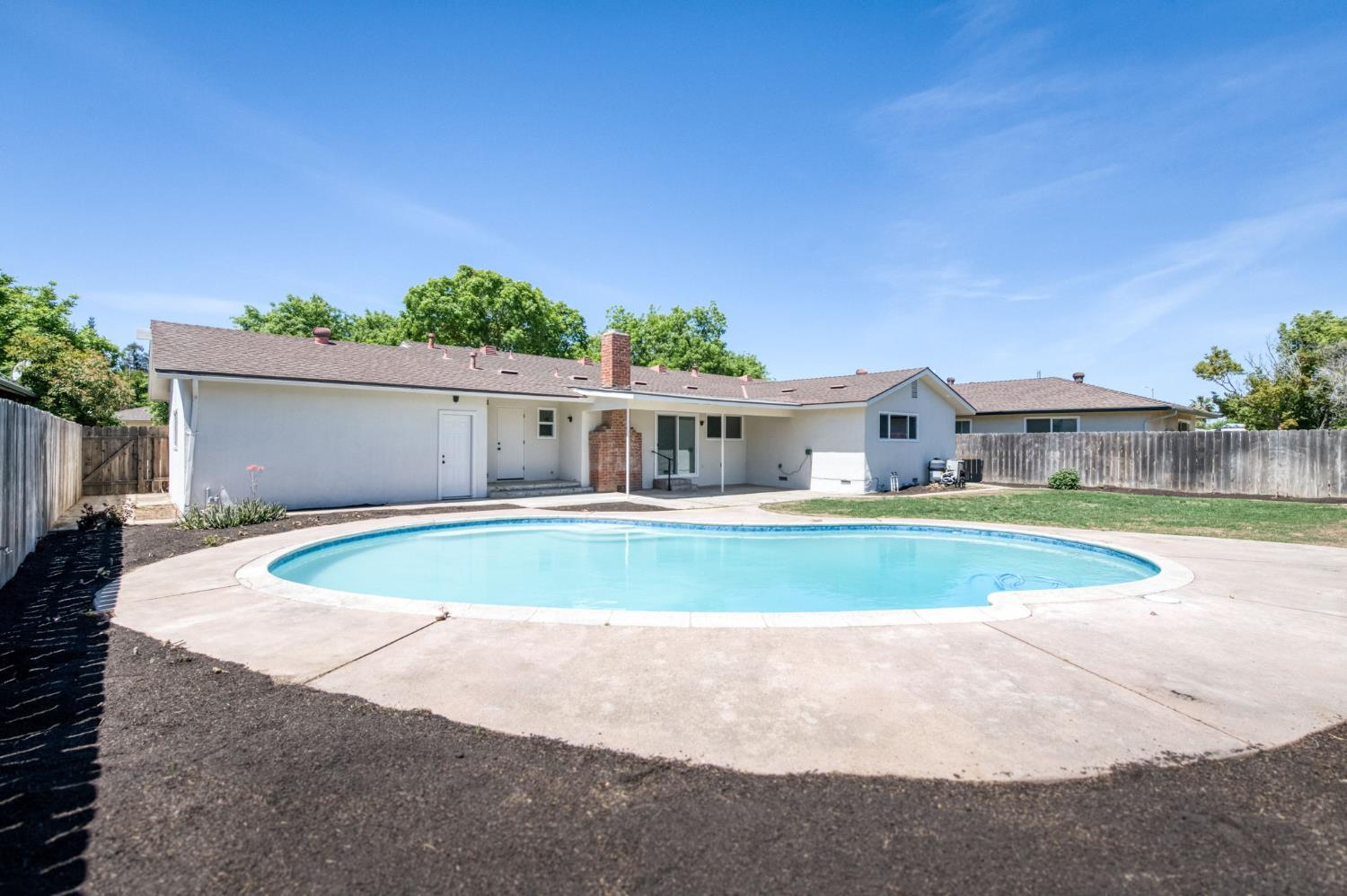 6616 N Chance Ave, Fresno, CA 93710