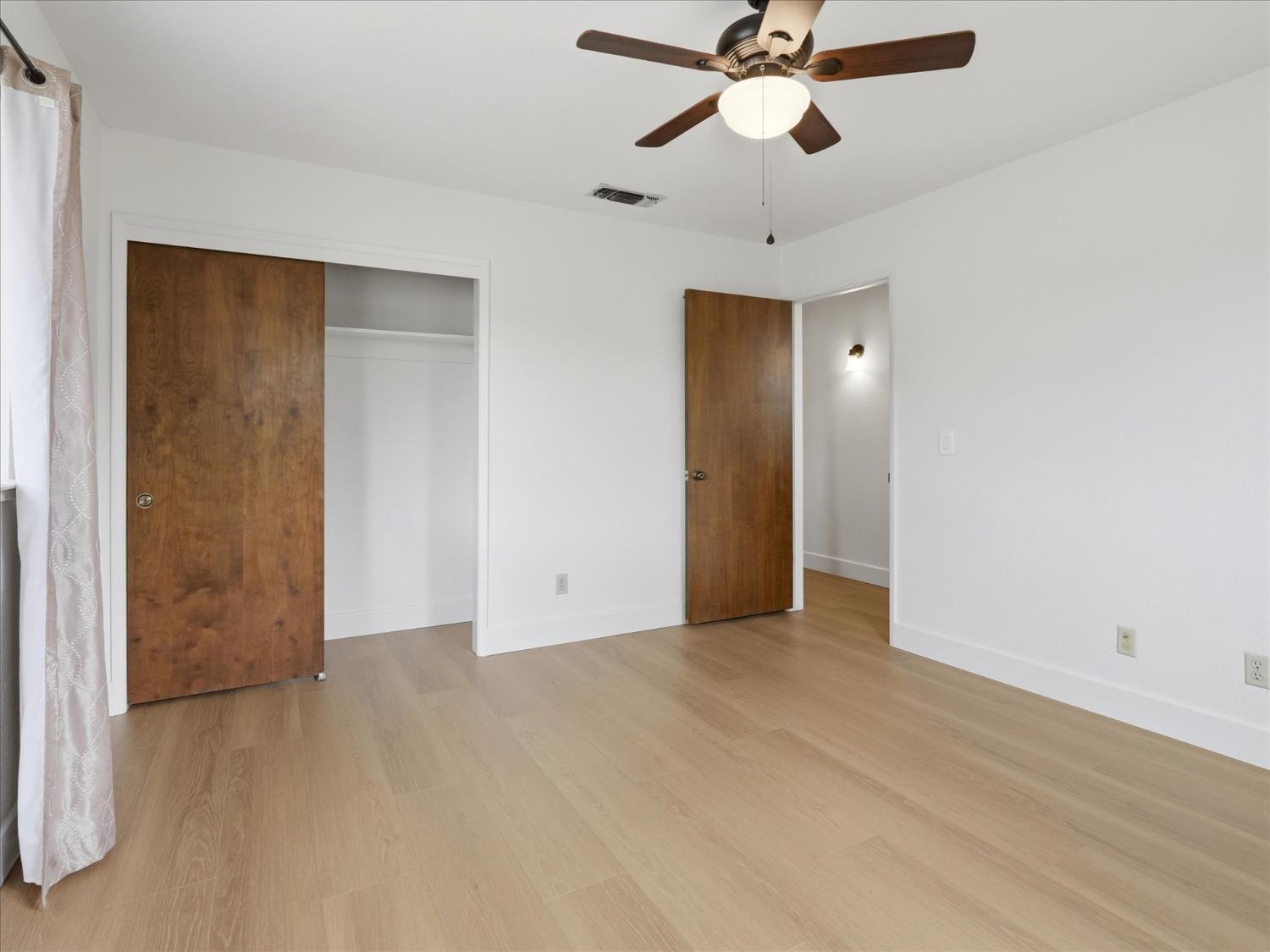 2411 N Ring Ave, Fresno, CA 93723