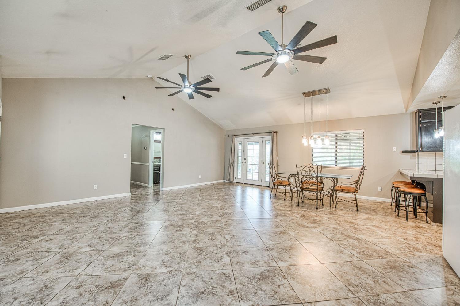 33717 River Knolls Rd, Coarsegold, CA 93614