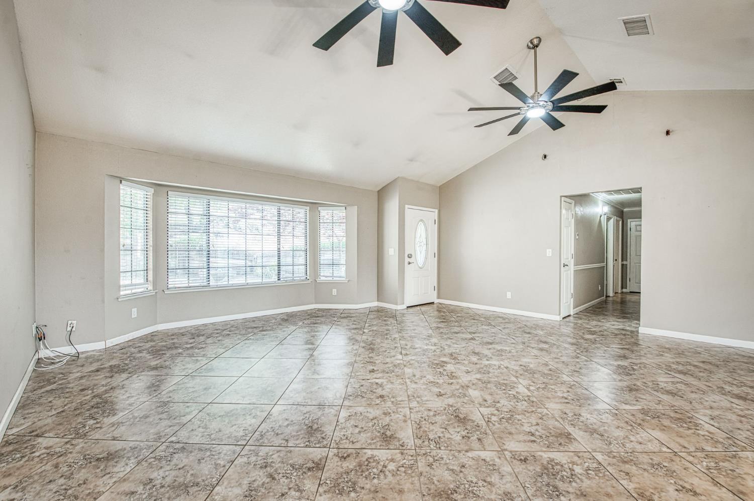 33717 River Knolls Rd, Coarsegold, CA 93614