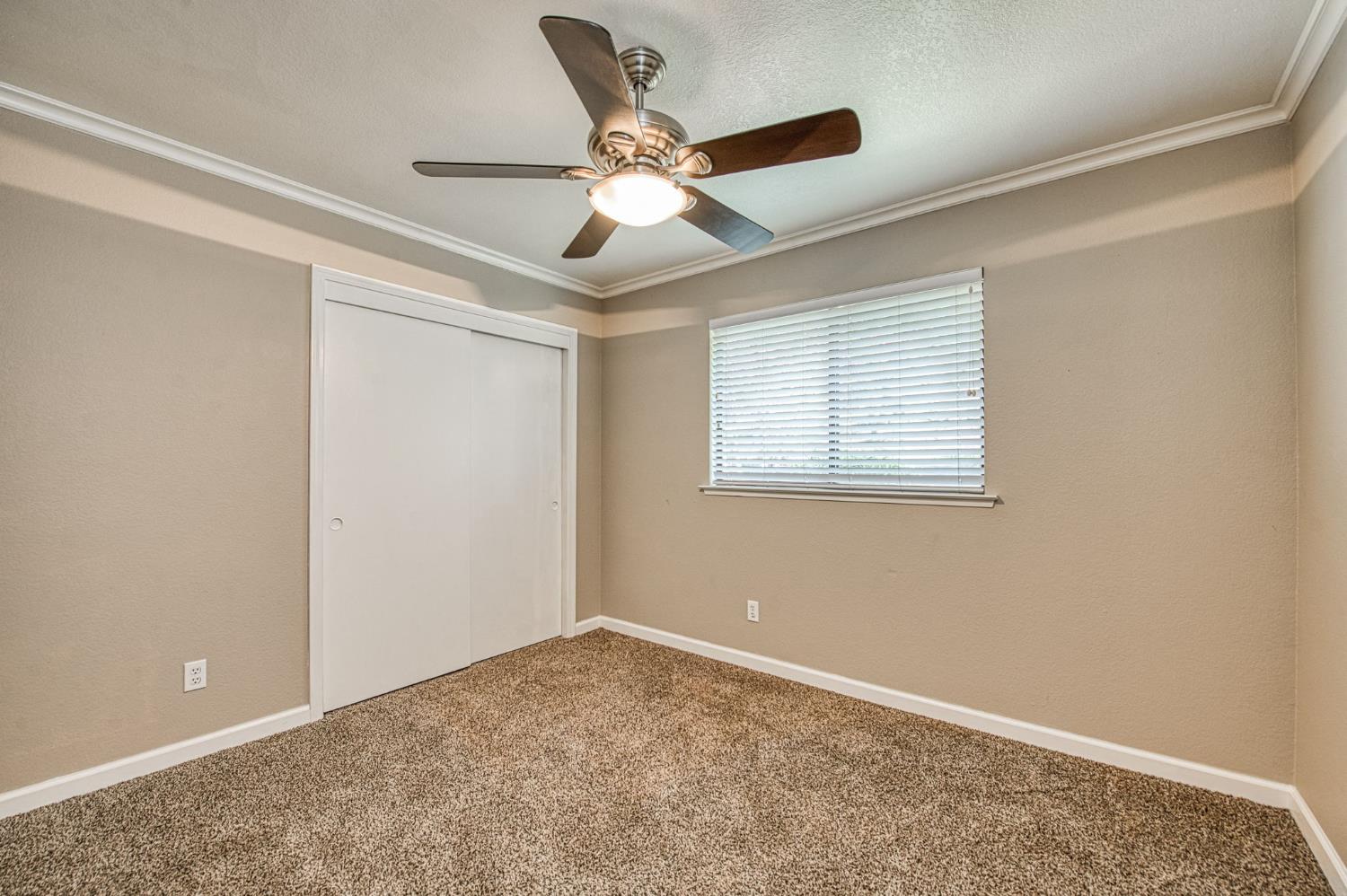 33717 River Knolls Rd, Coarsegold, CA 93614