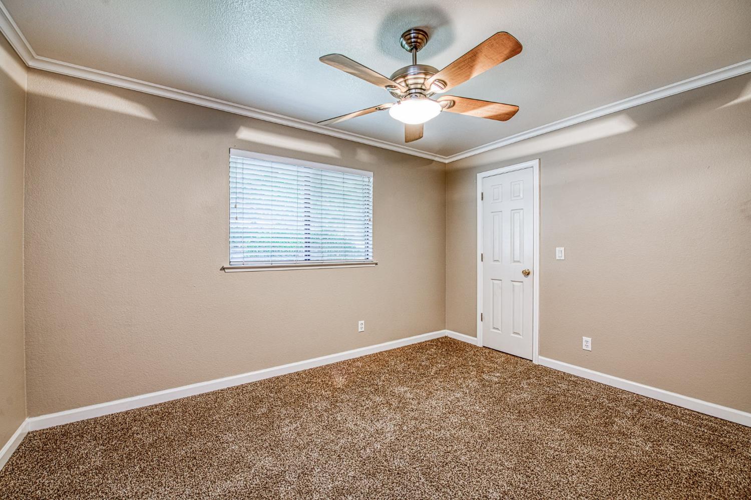 33717 River Knolls Rd, Coarsegold, CA 93614