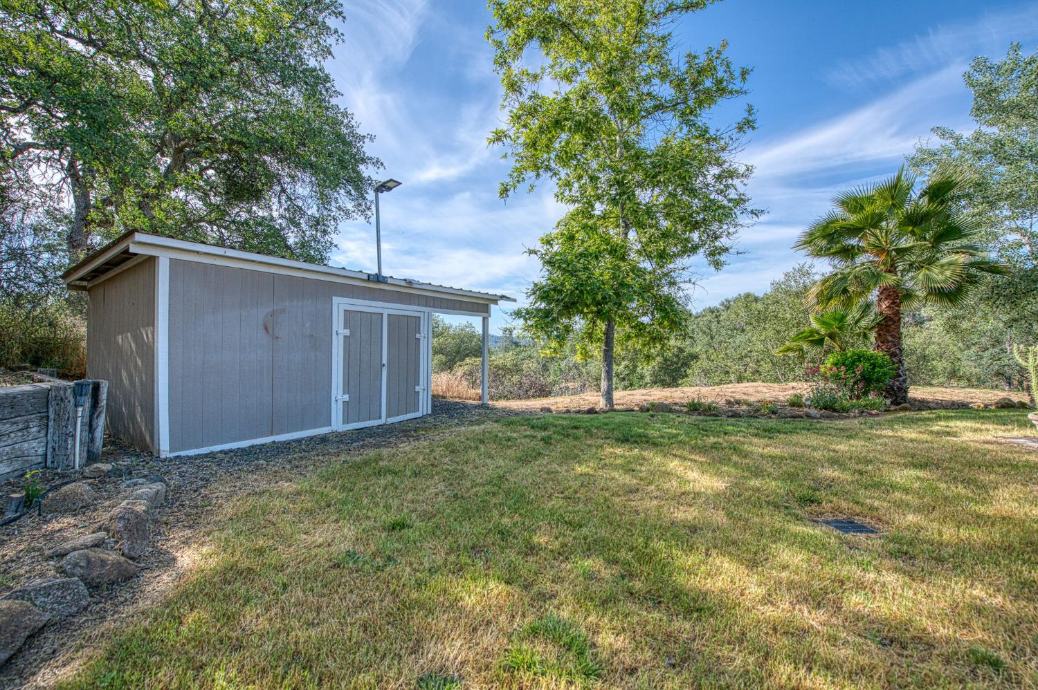 33717 River Knolls Rd, Coarsegold, CA 93614