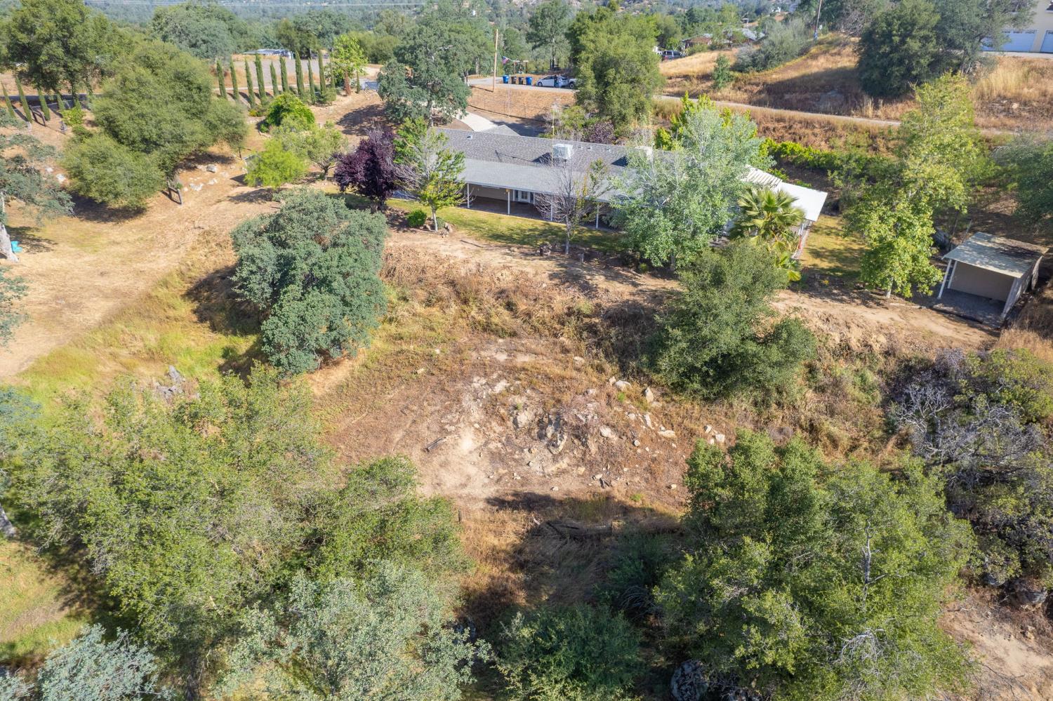 33717 River Knolls Rd, Coarsegold, CA 93614