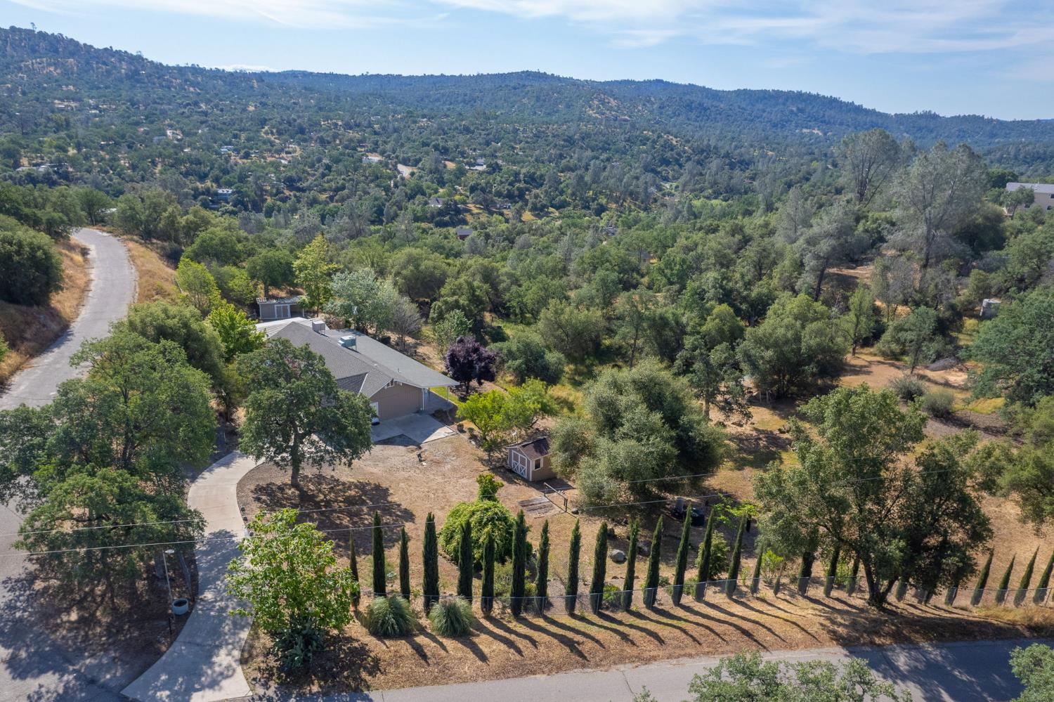 33717 River Knolls Rd, Coarsegold, CA 93614