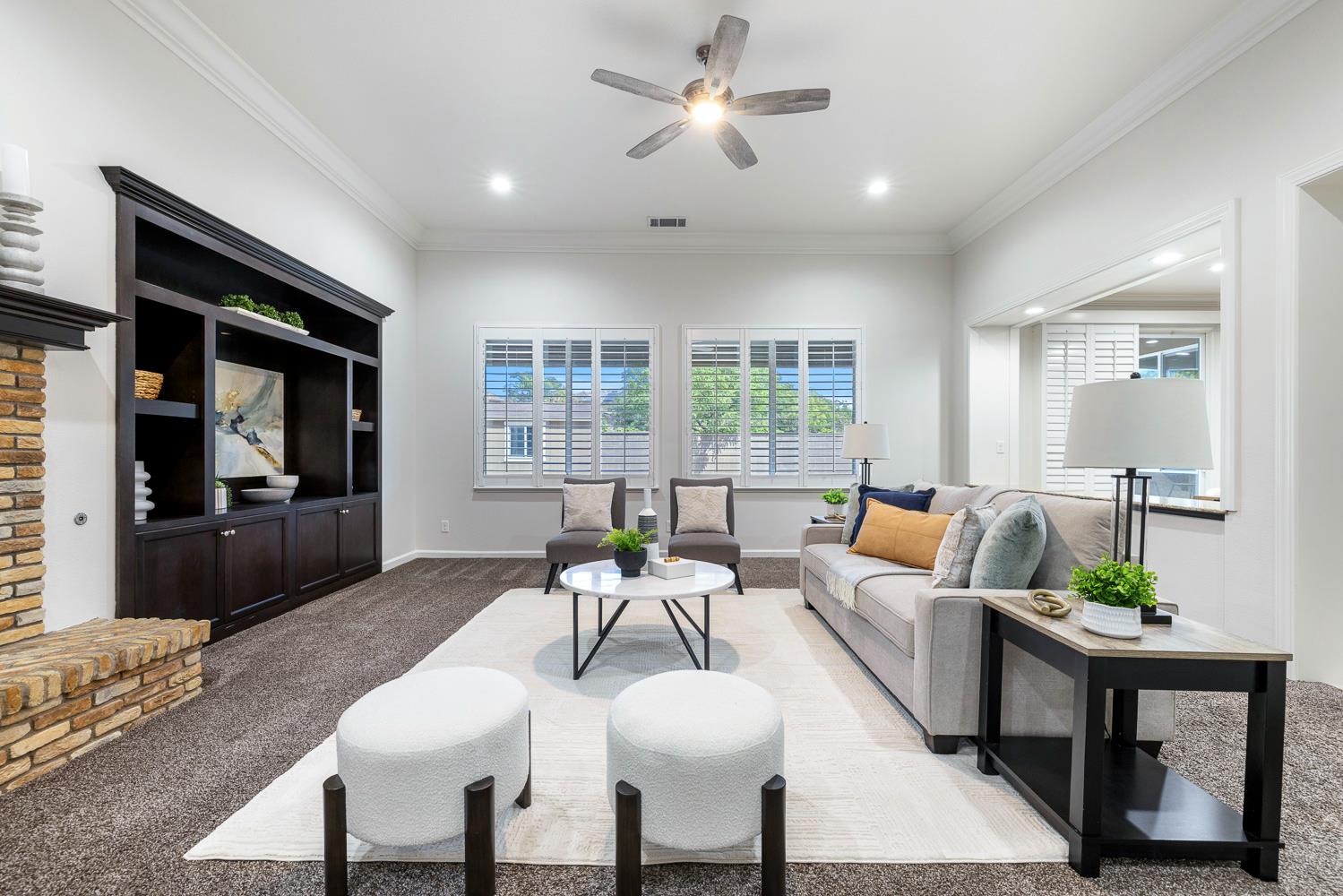 1945 N Emil Ave, Clovis, CA 93619