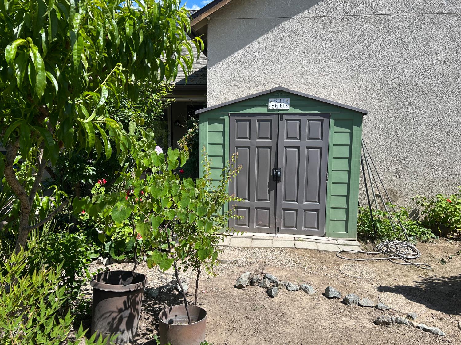 2877 23rd Ct, Kingsburg, CA 93631