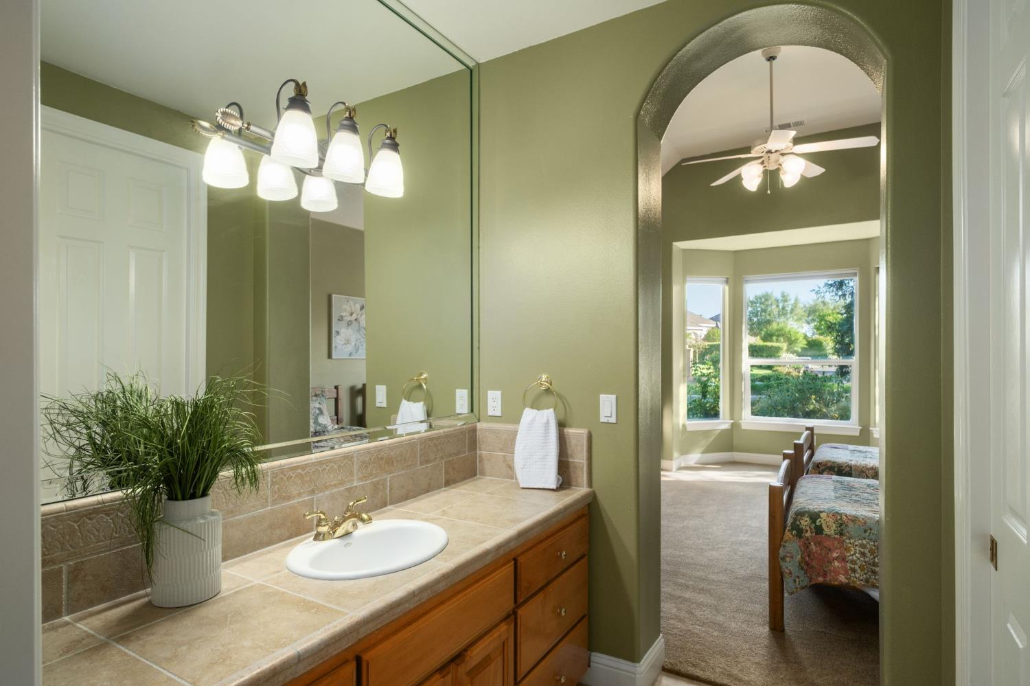 3386 E Via Monte Verdi Ave, Clovis, CA 93619