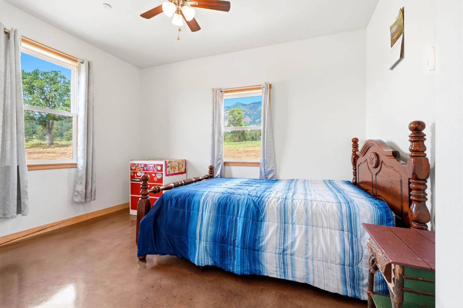 39348 Dunlap Rd, Yokuts Valley, CA 93675