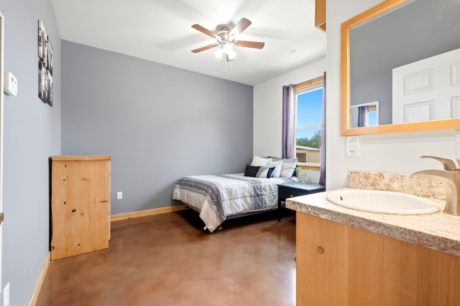 39348 Dunlap Rd, Yokuts Valley, CA 93675