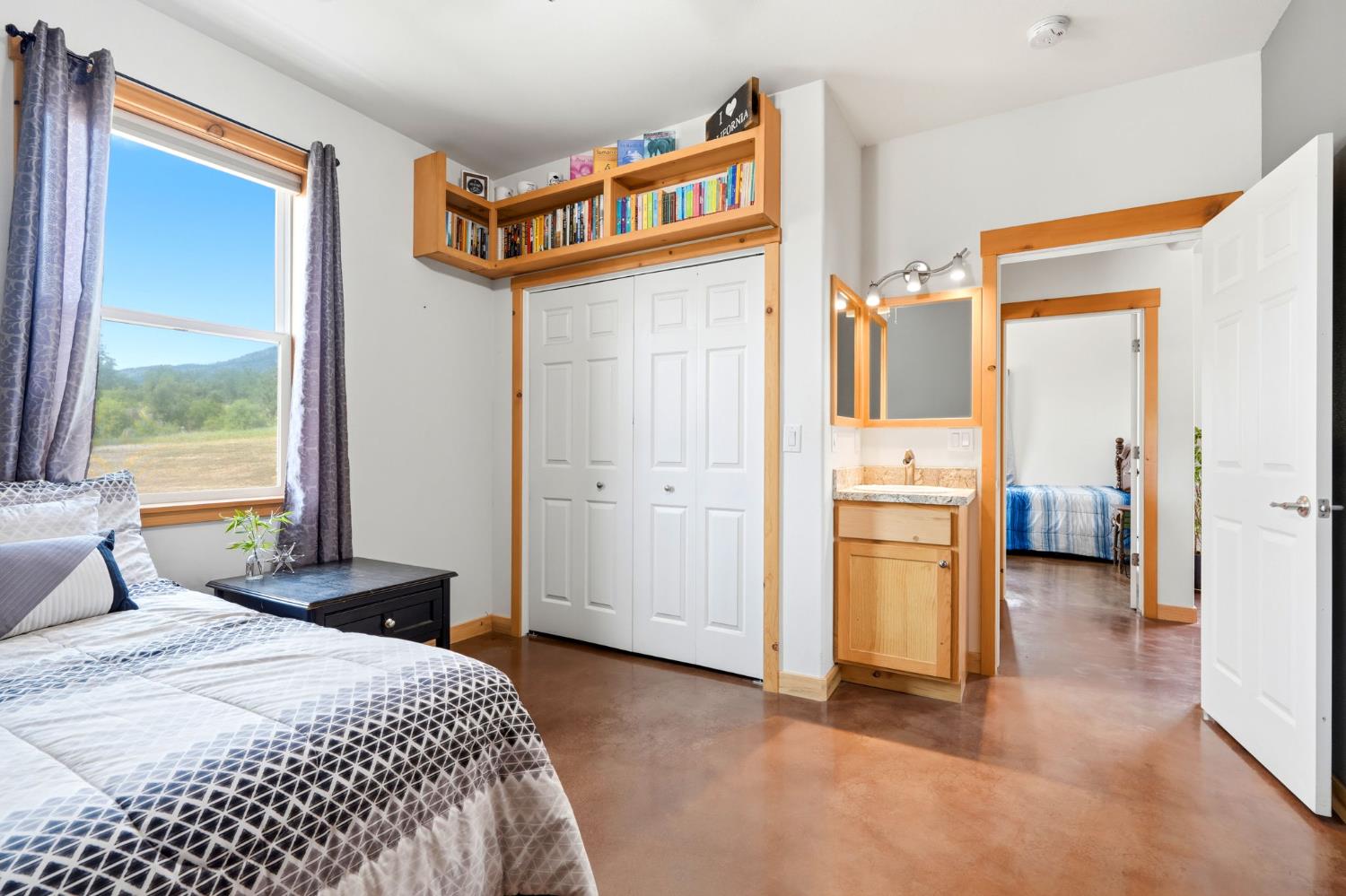 39348 Dunlap Rd, Yokuts Valley, CA 93675