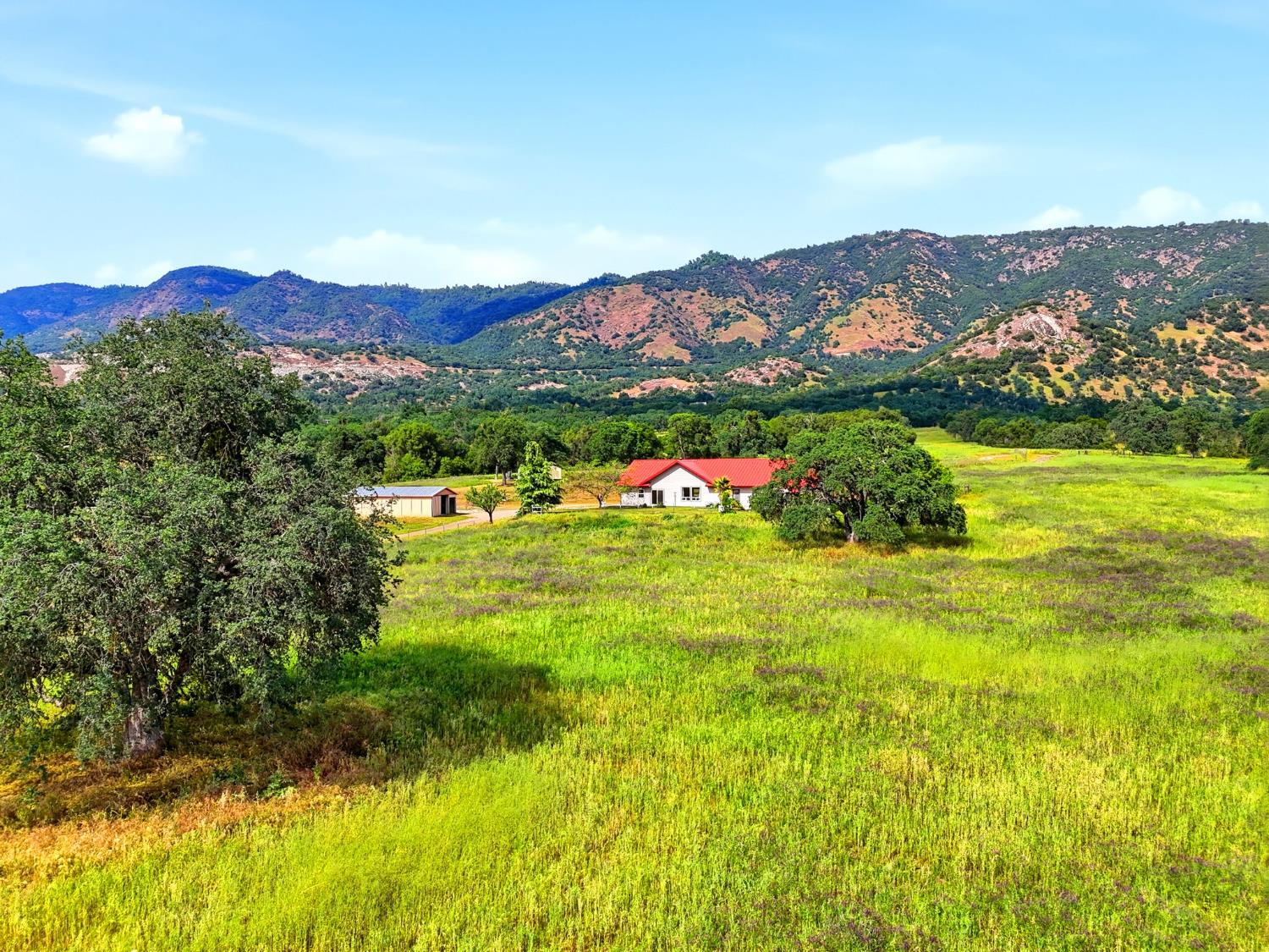 39348 Dunlap Rd, Yokuts Valley, CA 93675