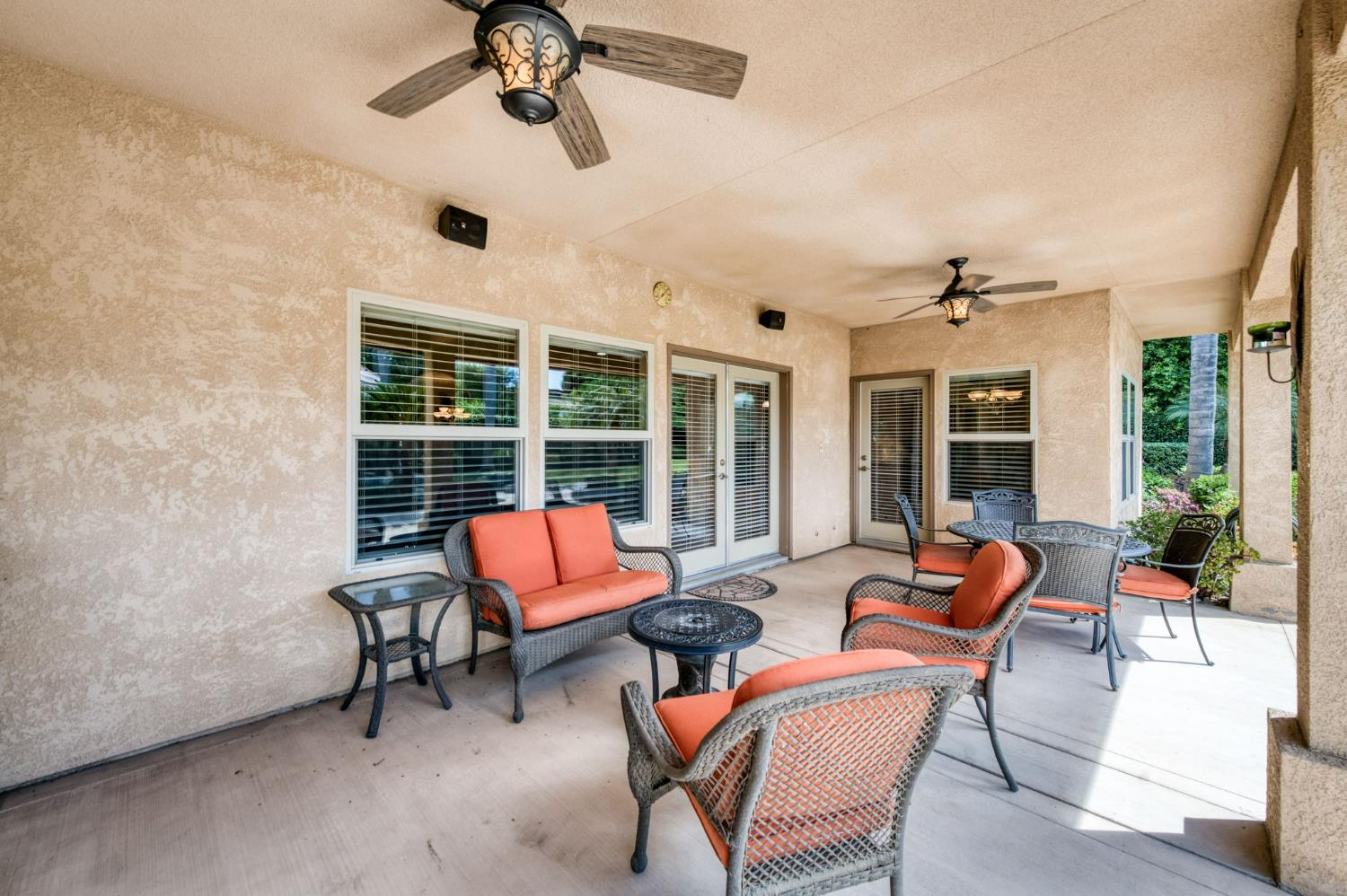 4907 Lakewood Ct, Visalia, CA 93291