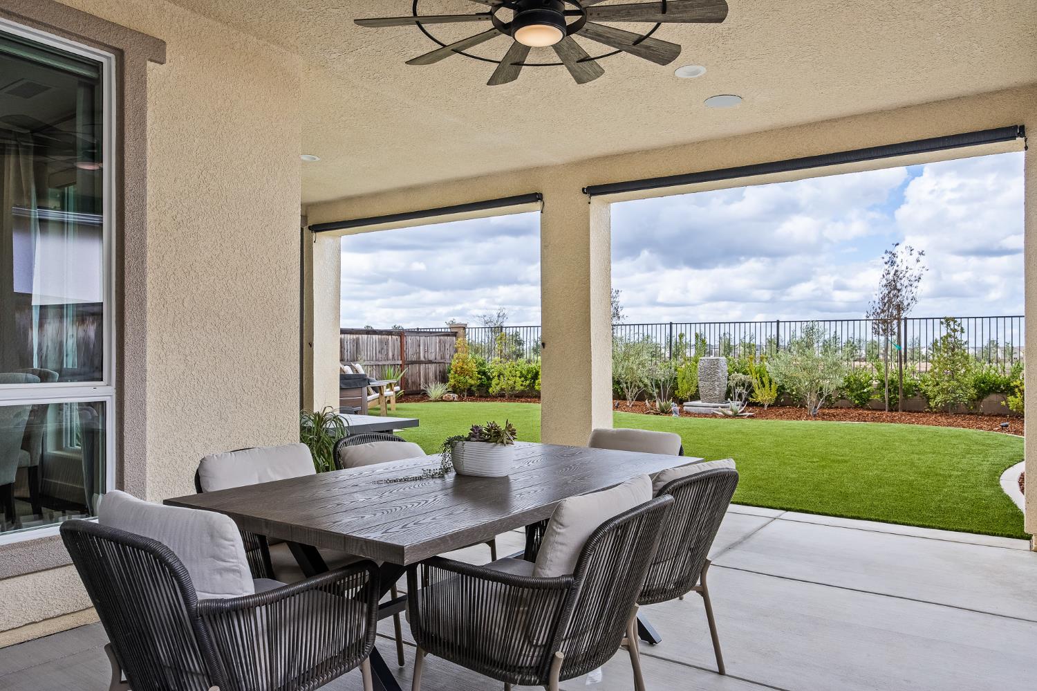 4530 Hillside Rd, Madera, CA 93636