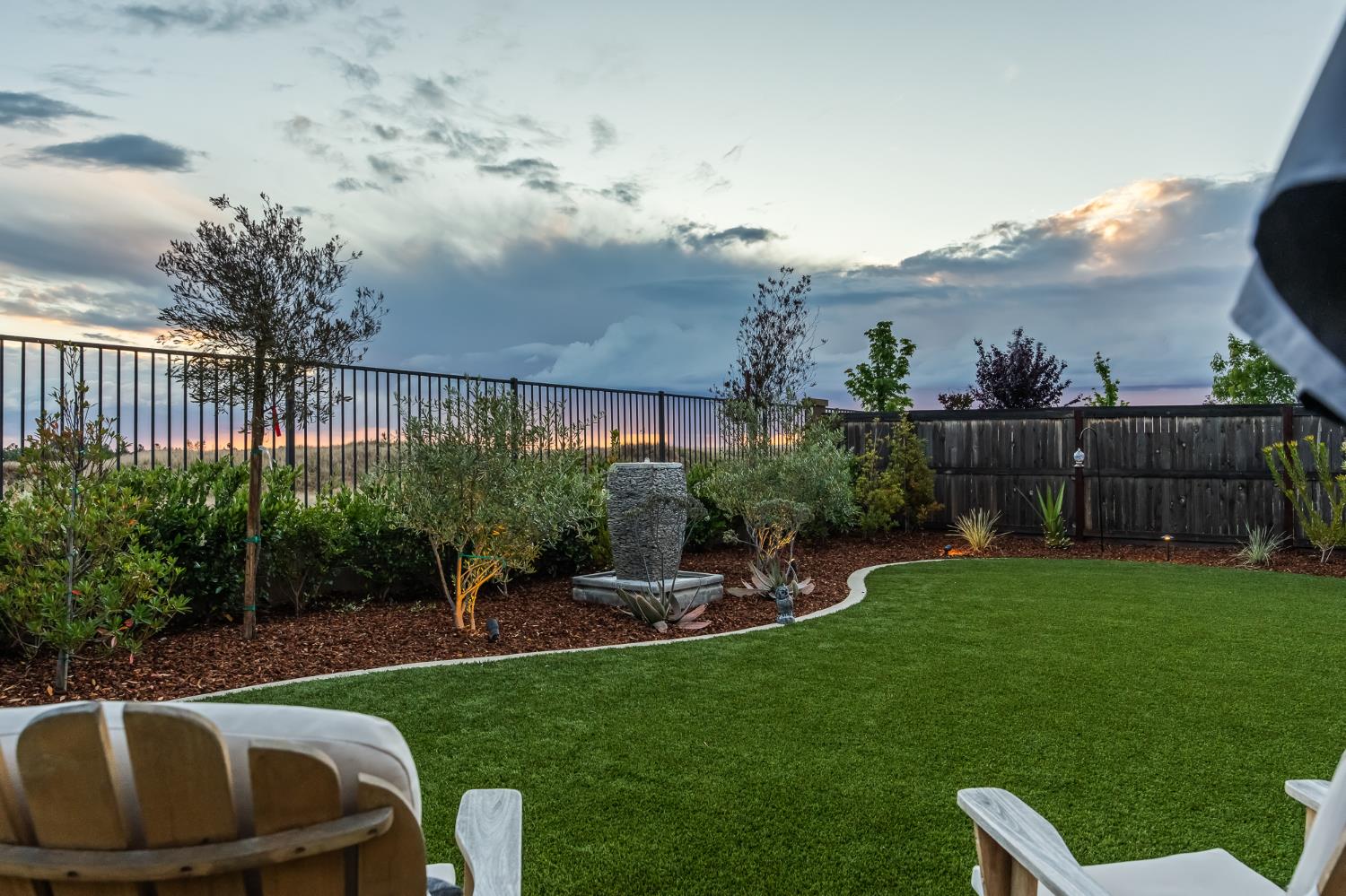 4530 Hillside Rd, Madera, CA 93636