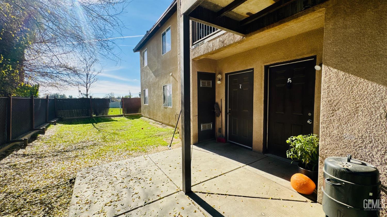 3017 Potomac Ave, Bakersfield, CA 93307