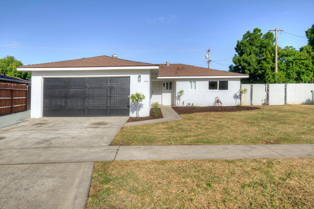4745 N 5Th St, Fresno, CA 93726