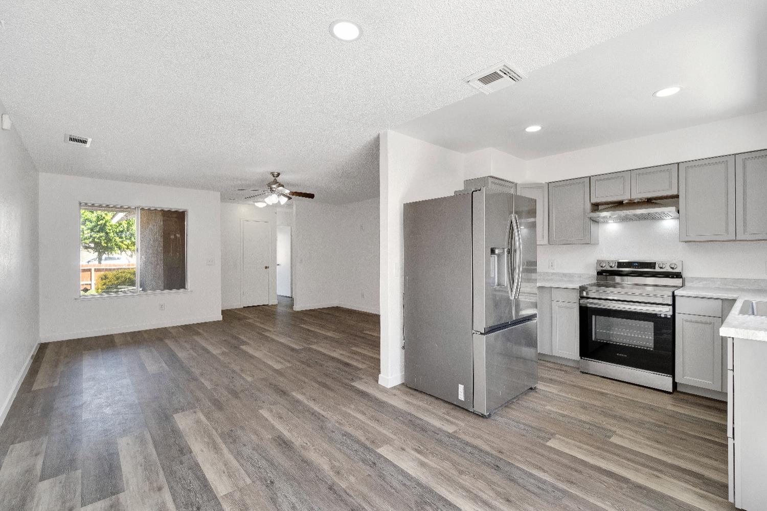 2607 Nelson Blvd, Selma, CA 93662