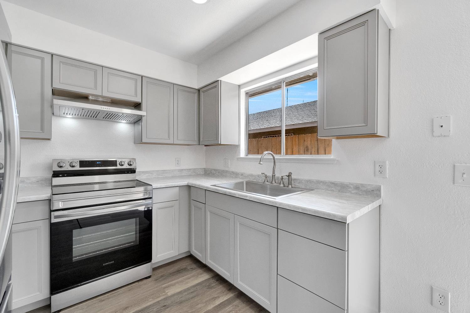 2607 Nelson Blvd, Selma, CA 93662