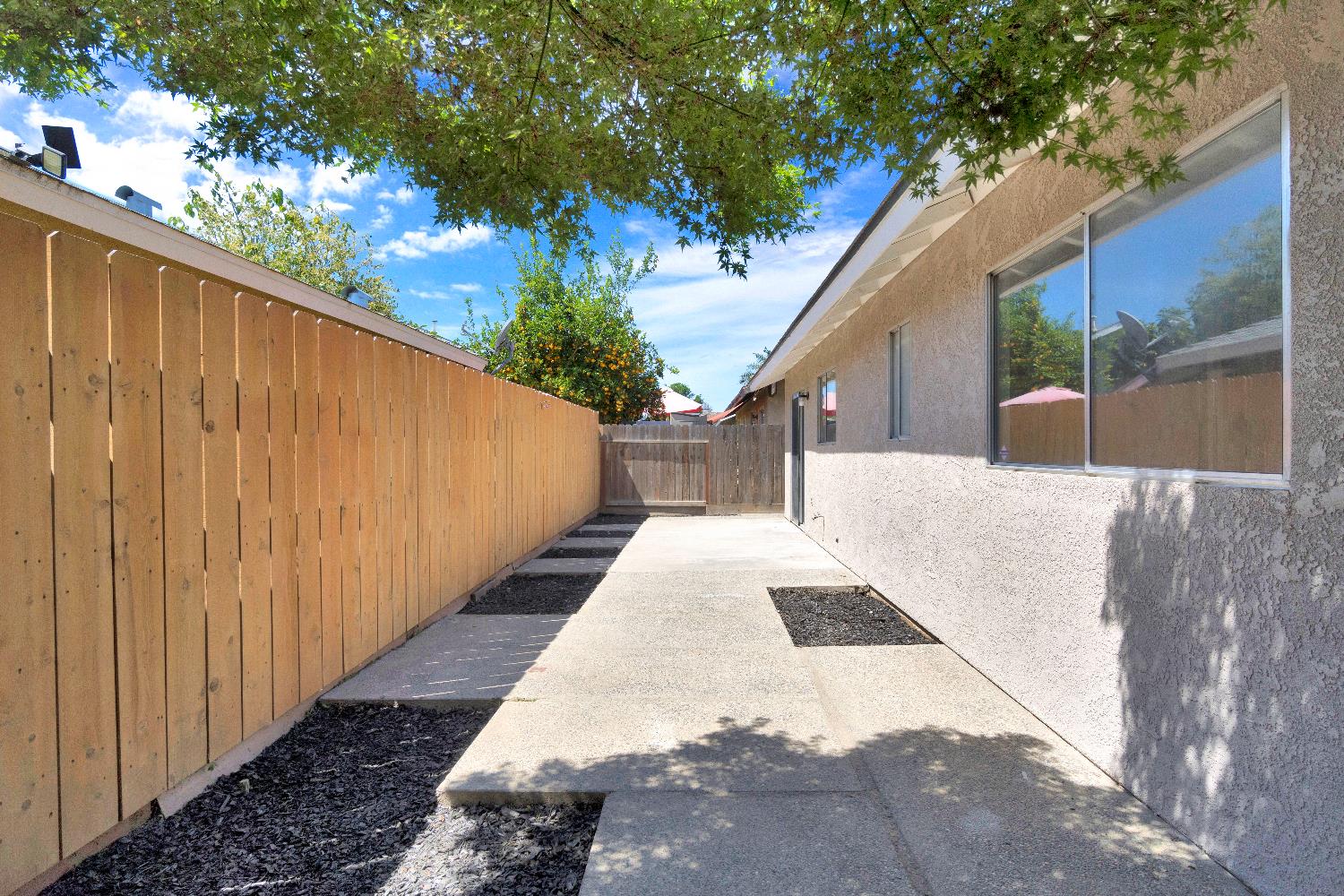 2607 Nelson Blvd, Selma, CA 93662