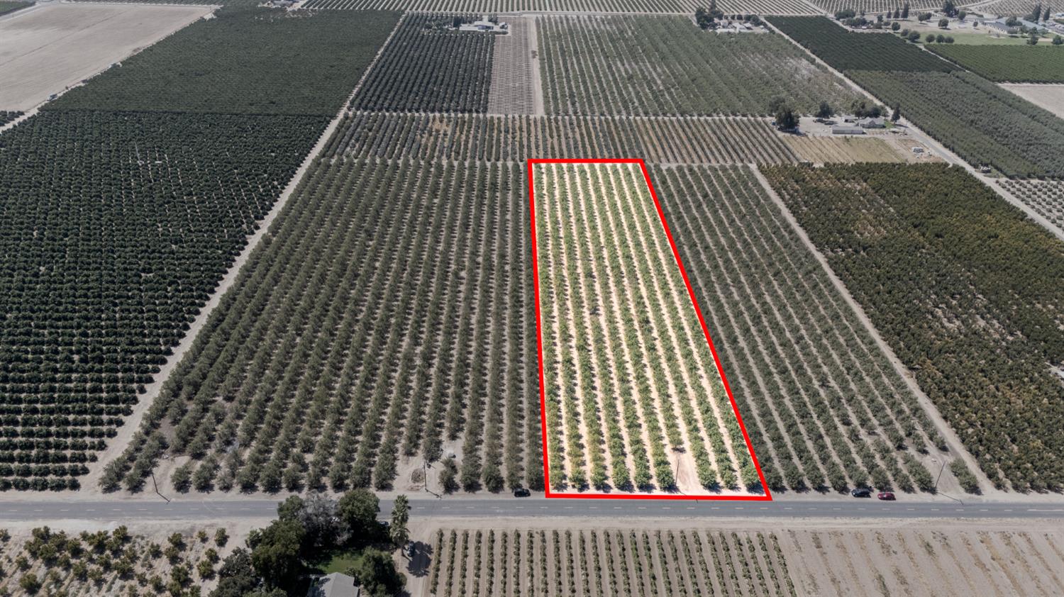 0 0 Road 68, Dinuba, CA 93618