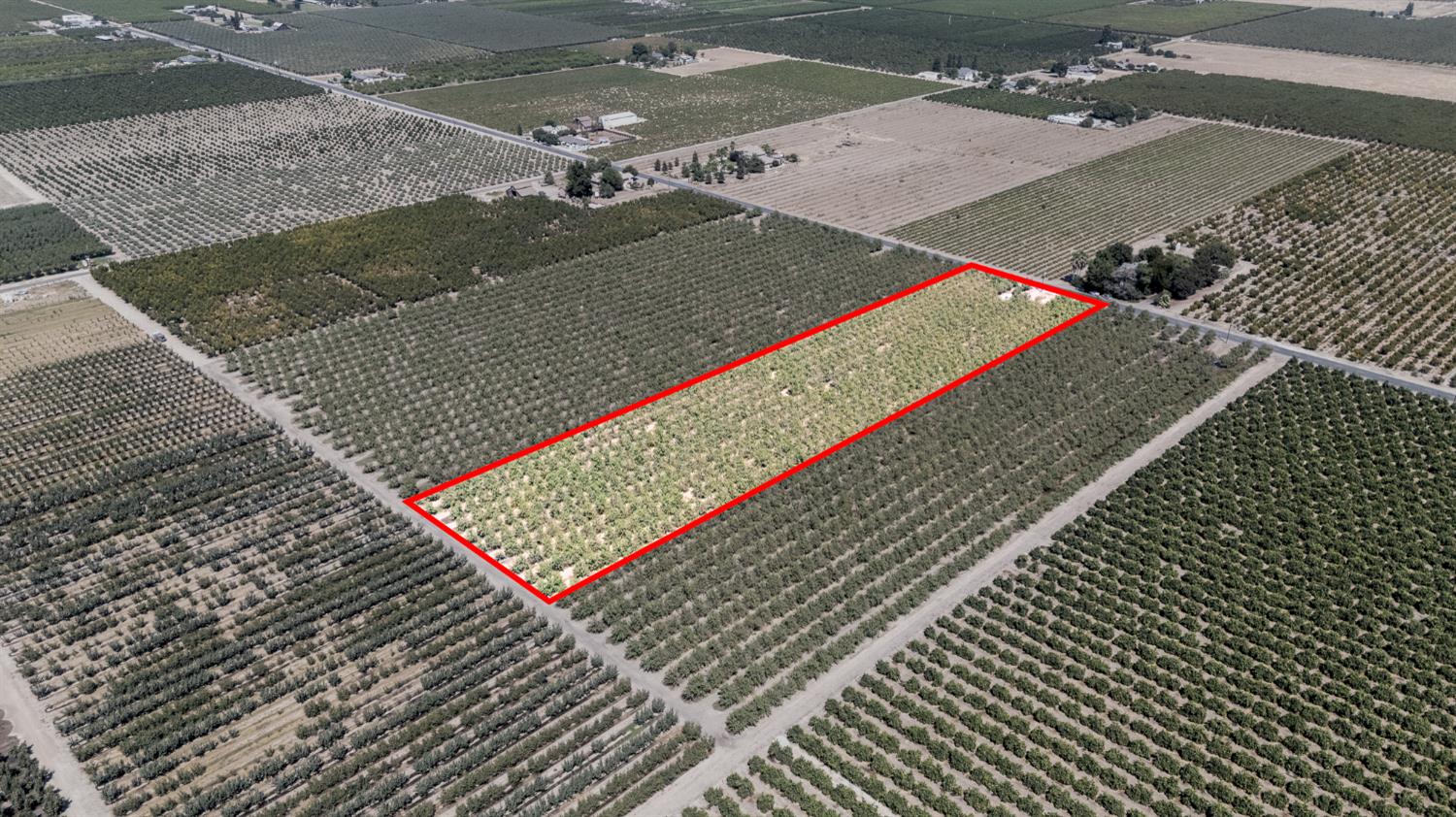 0 0 Road 68, Dinuba, CA 93618