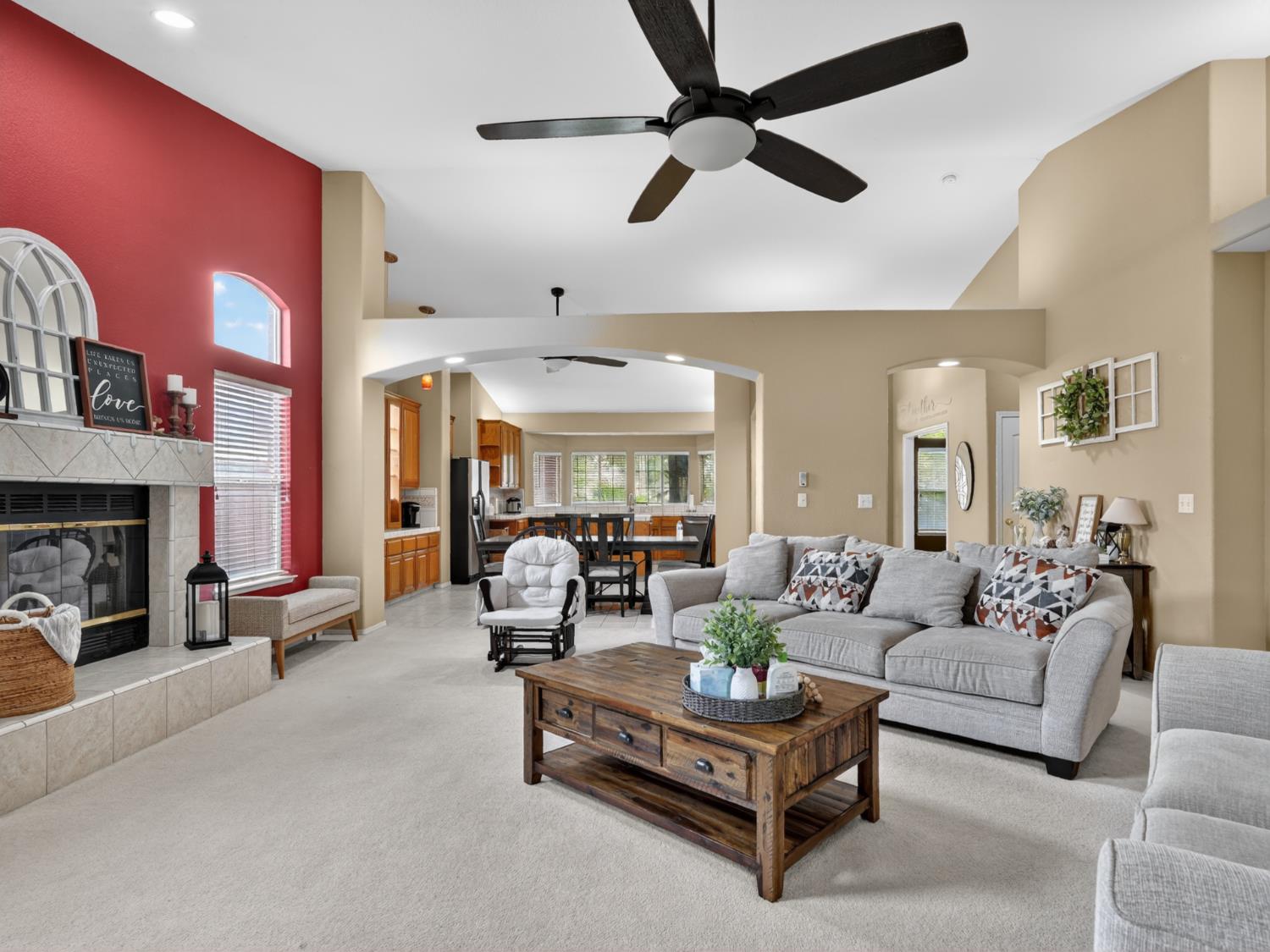 3505 Doubletree Way, Madera, CA 93637