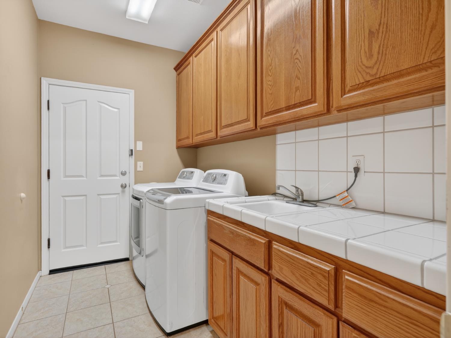 3505 Doubletree Way, Madera, CA 93637