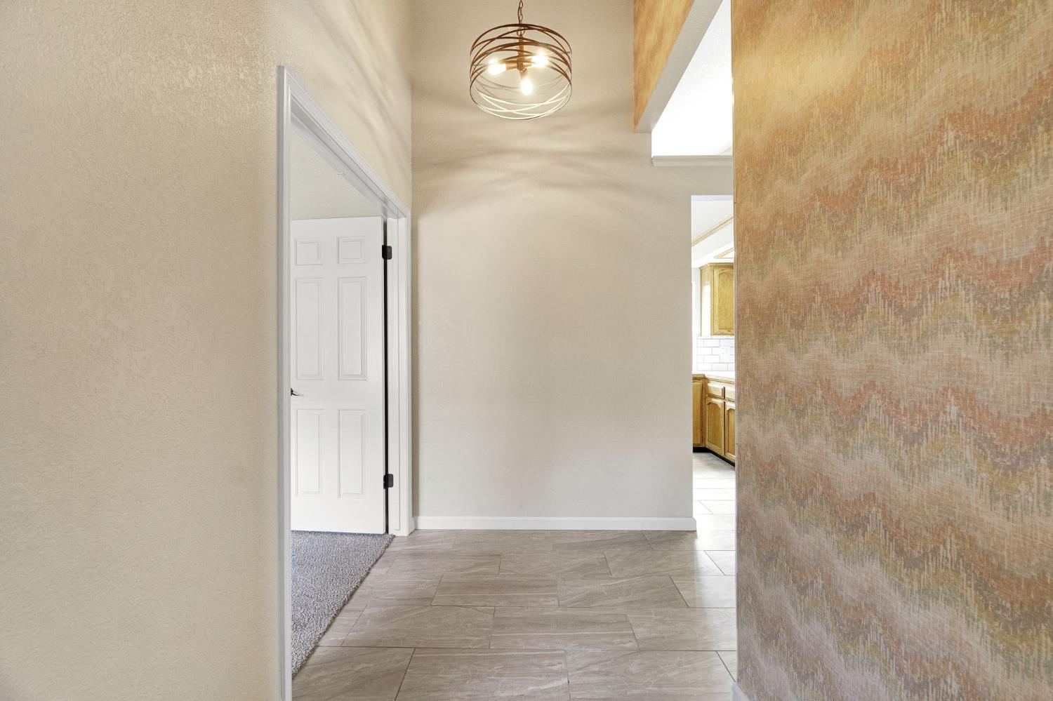 1229 W Bullard #114, Fresno, CA 93711