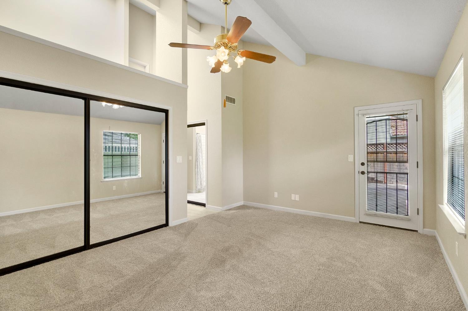 1229 W Bullard #114, Fresno, CA 93711