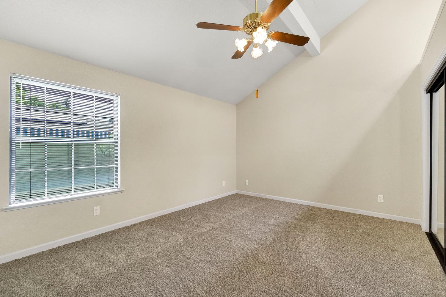 1229 W Bullard #114, Fresno, CA 93711