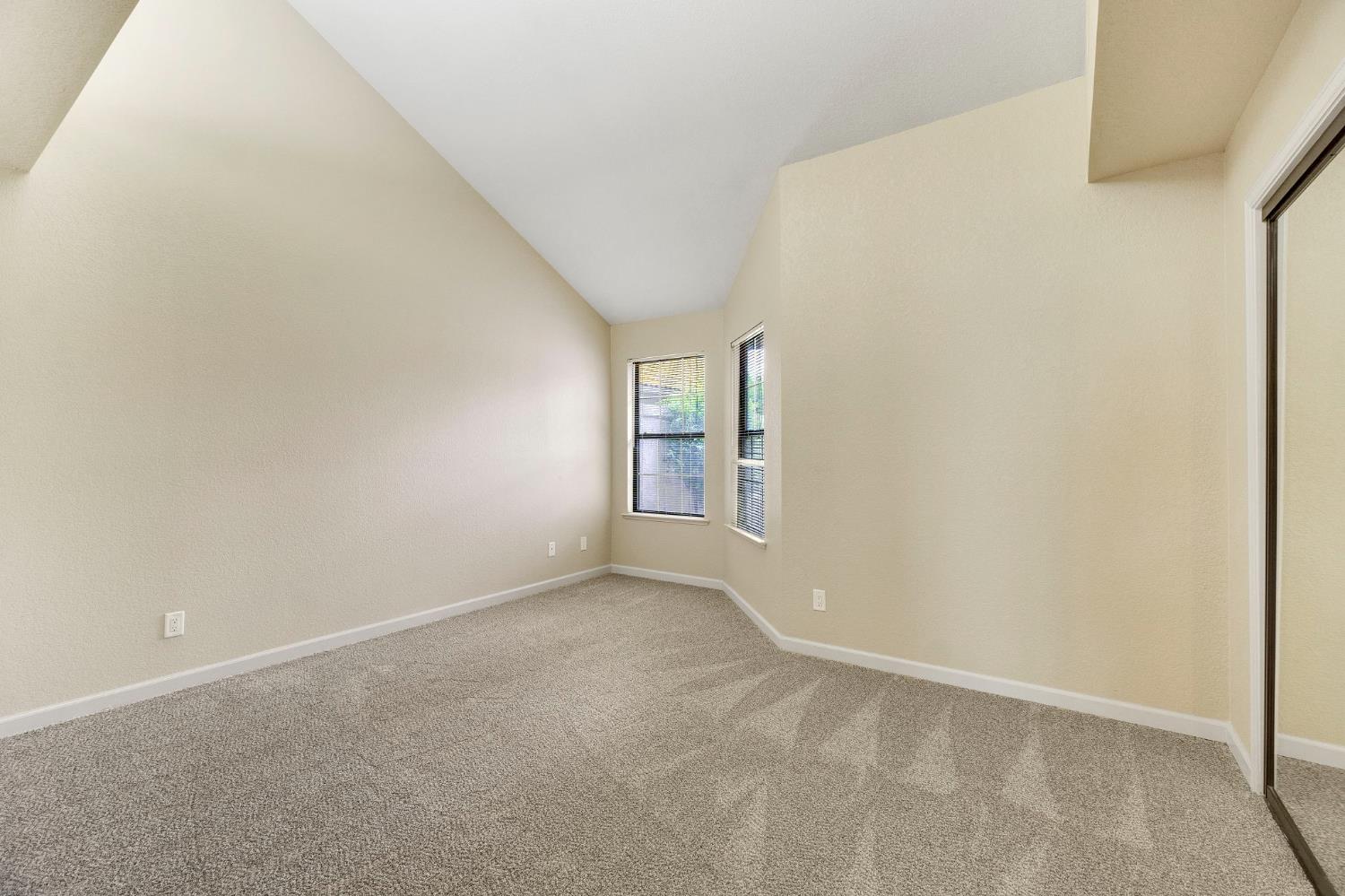 1229 W Bullard #114, Fresno, CA 93711