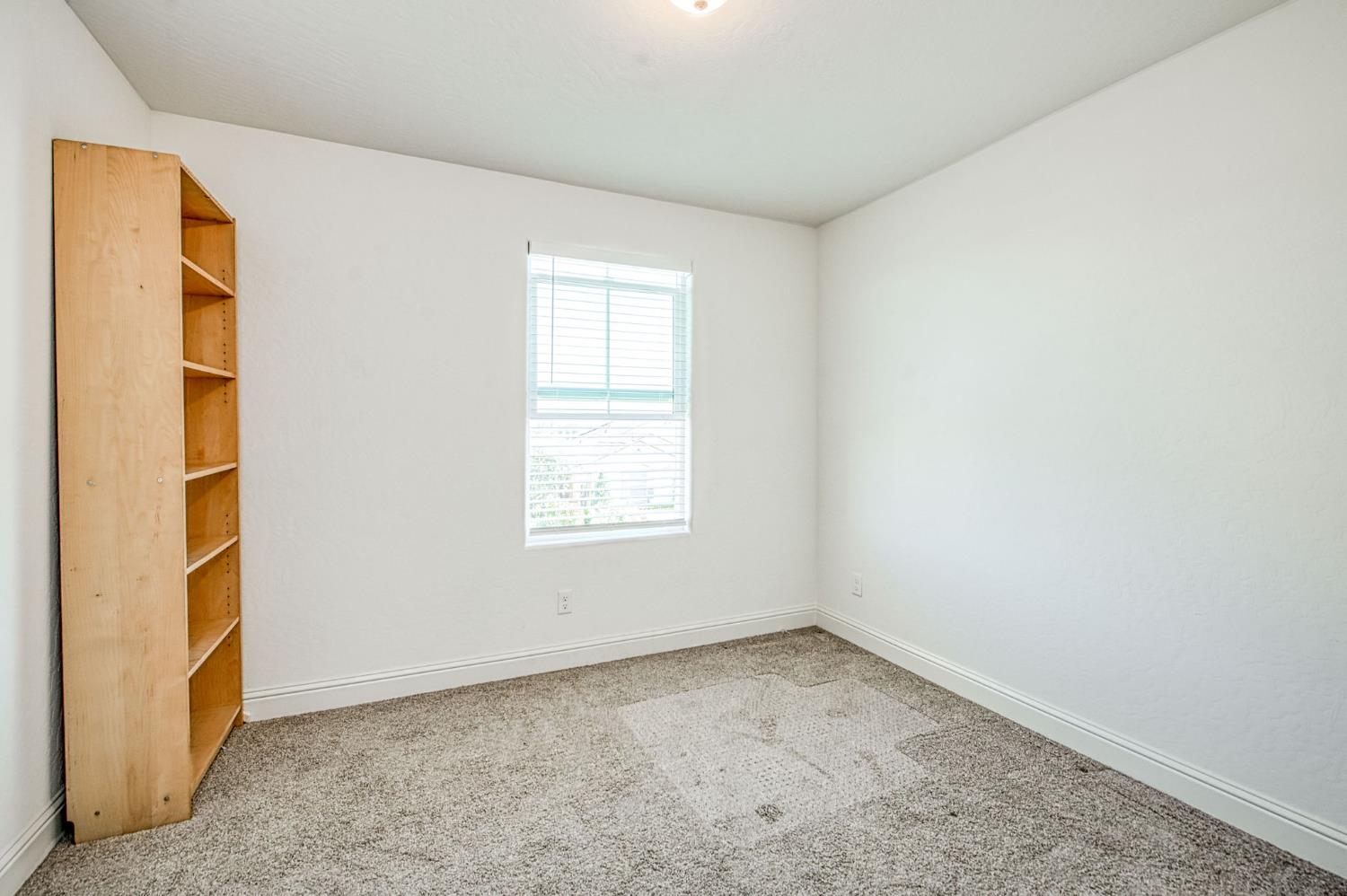 3852 Morris Ave, Clovis, CA 93619