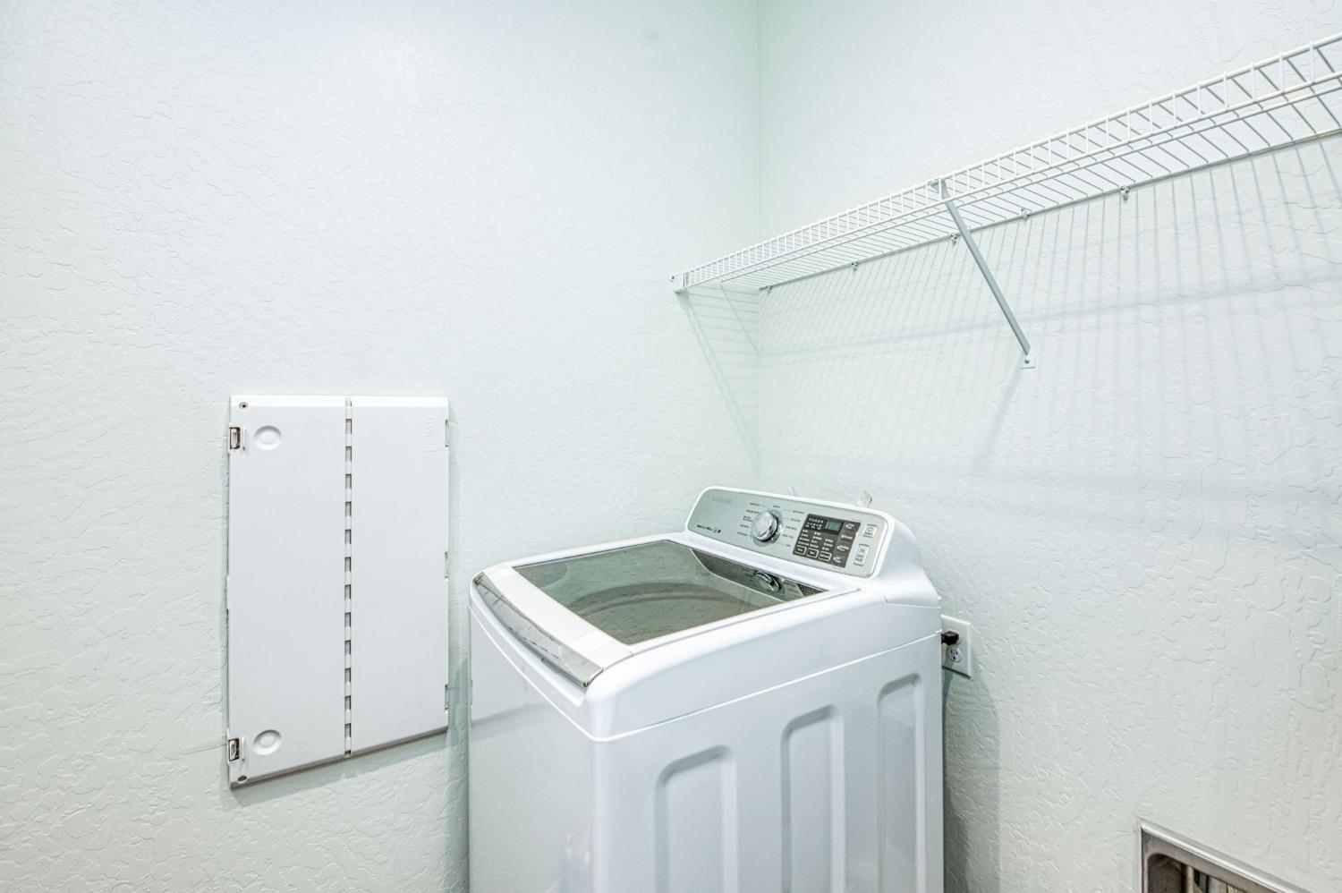 3852 Morris Ave, Clovis, CA 93619